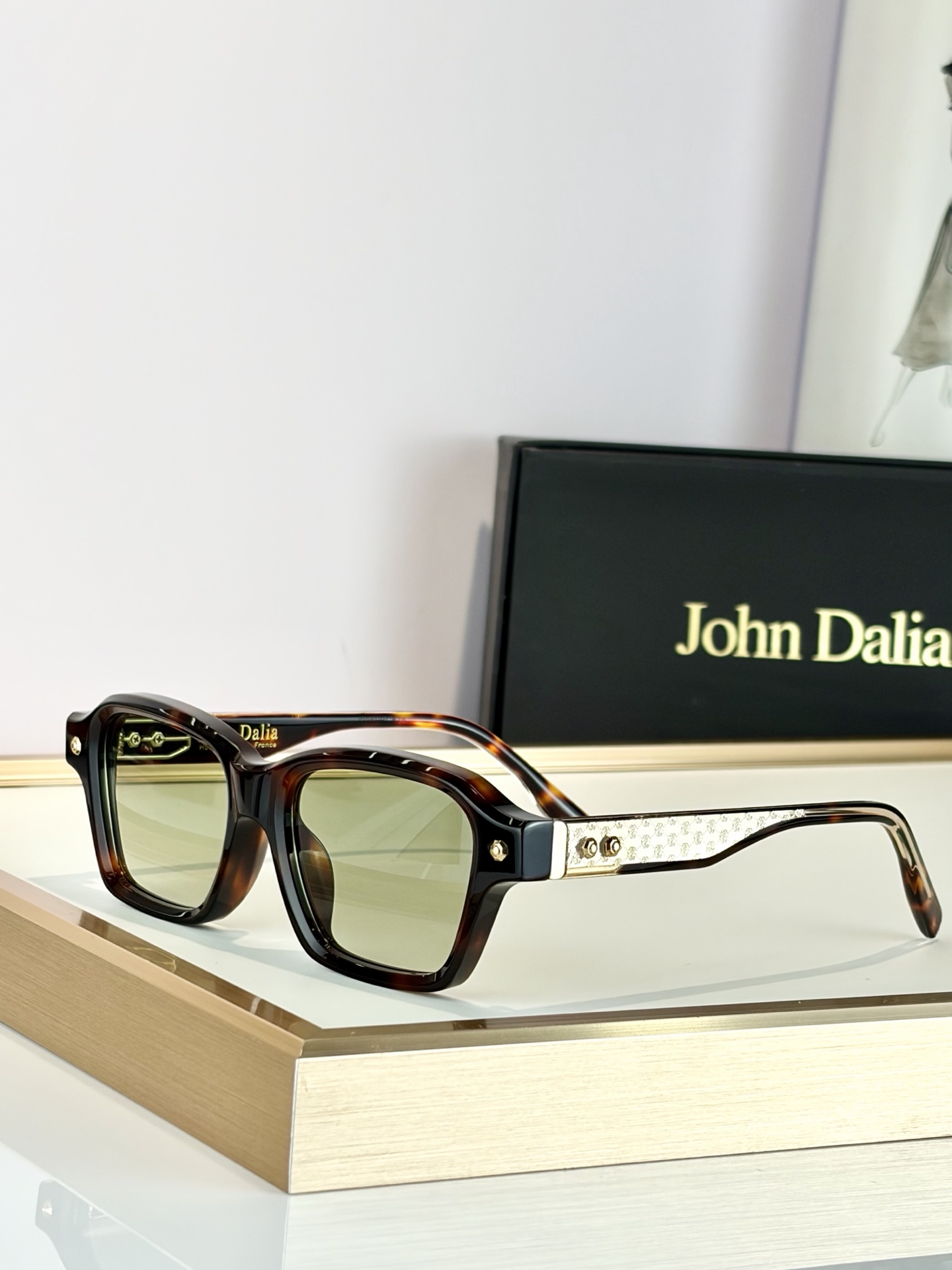 John DaliaMod：Project Series 08Size ：49口17老钱风极简主义品质看