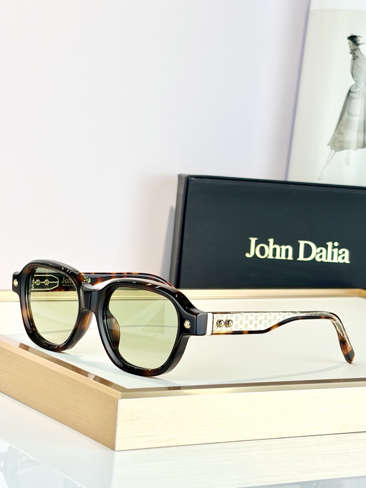 John DaliaMod：Project Series 12Size ：51口18老钱风极简主义品质看