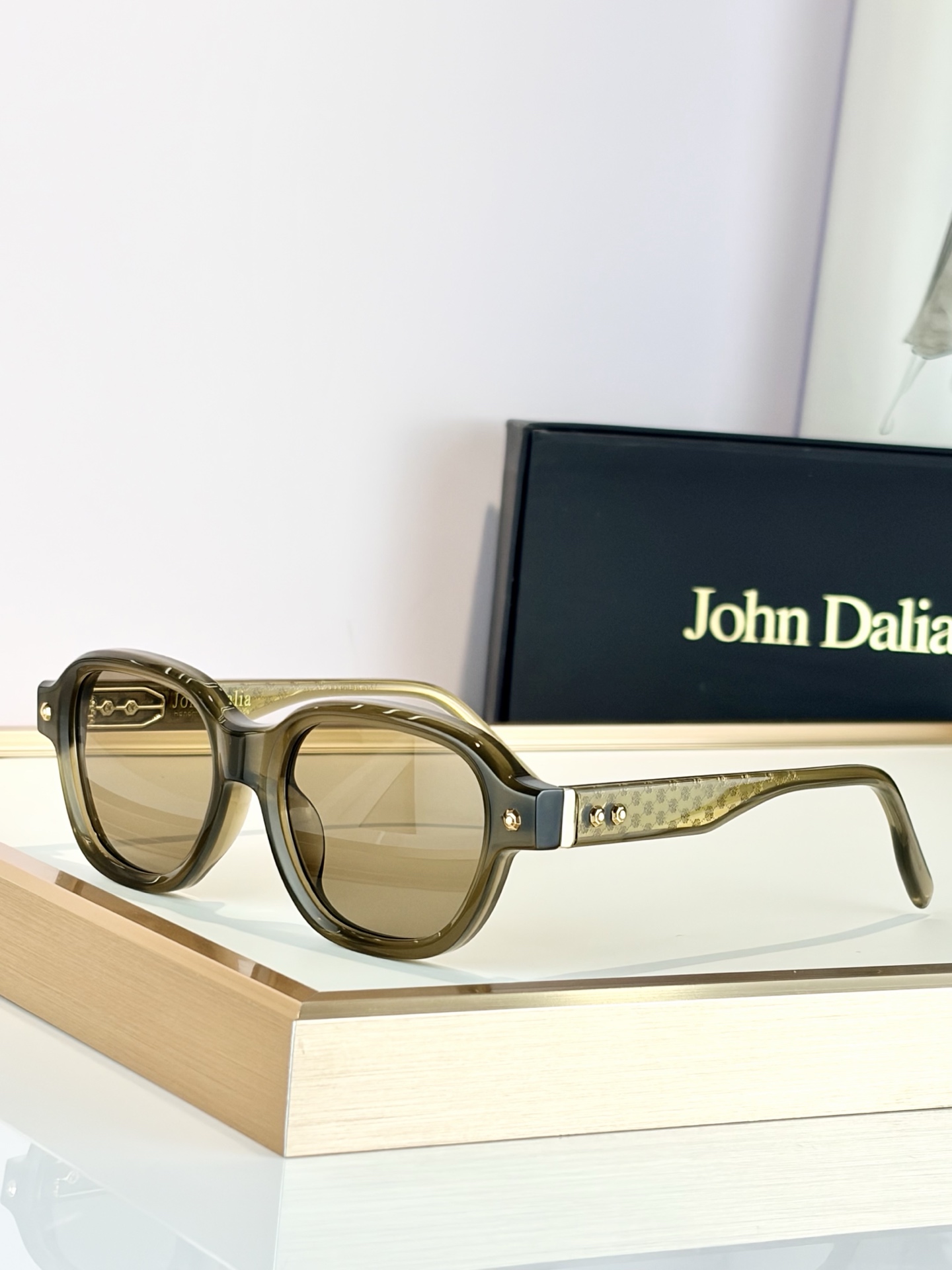 John DaliaMod：Project Series 12Size ：51口18老钱风极简主义品质看