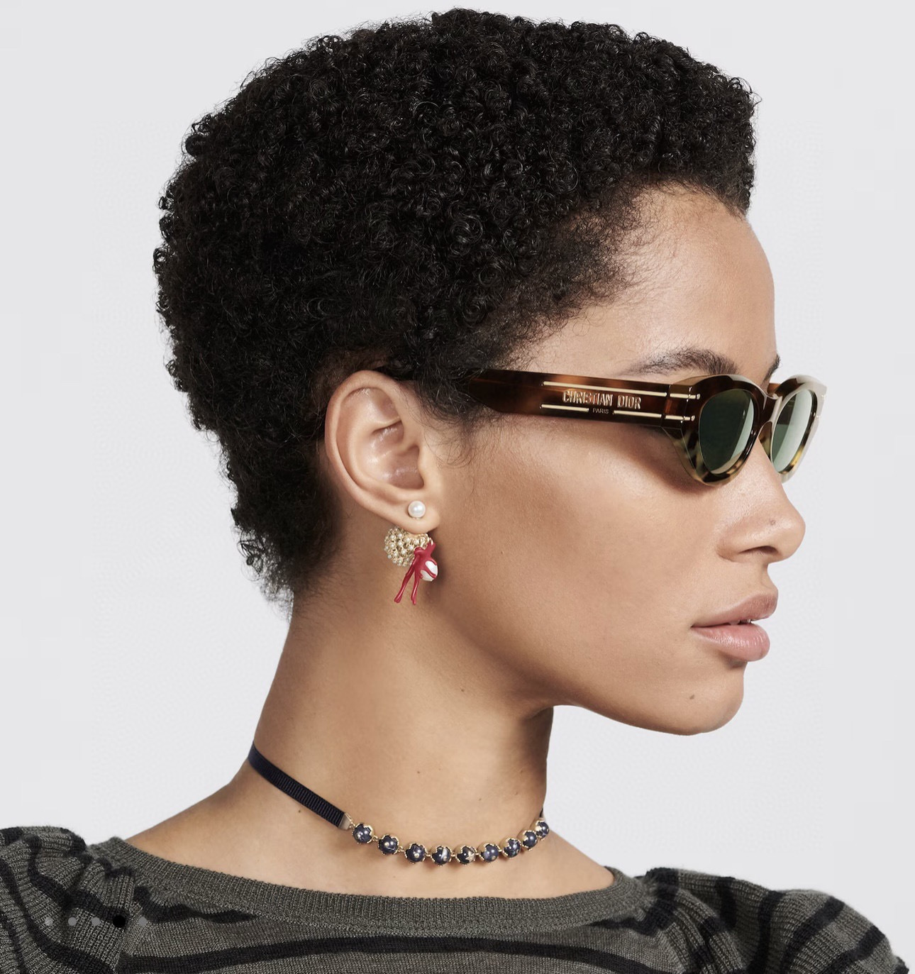 DIO*MODEL：Dio*Signature B5ISIZE：51口19-140