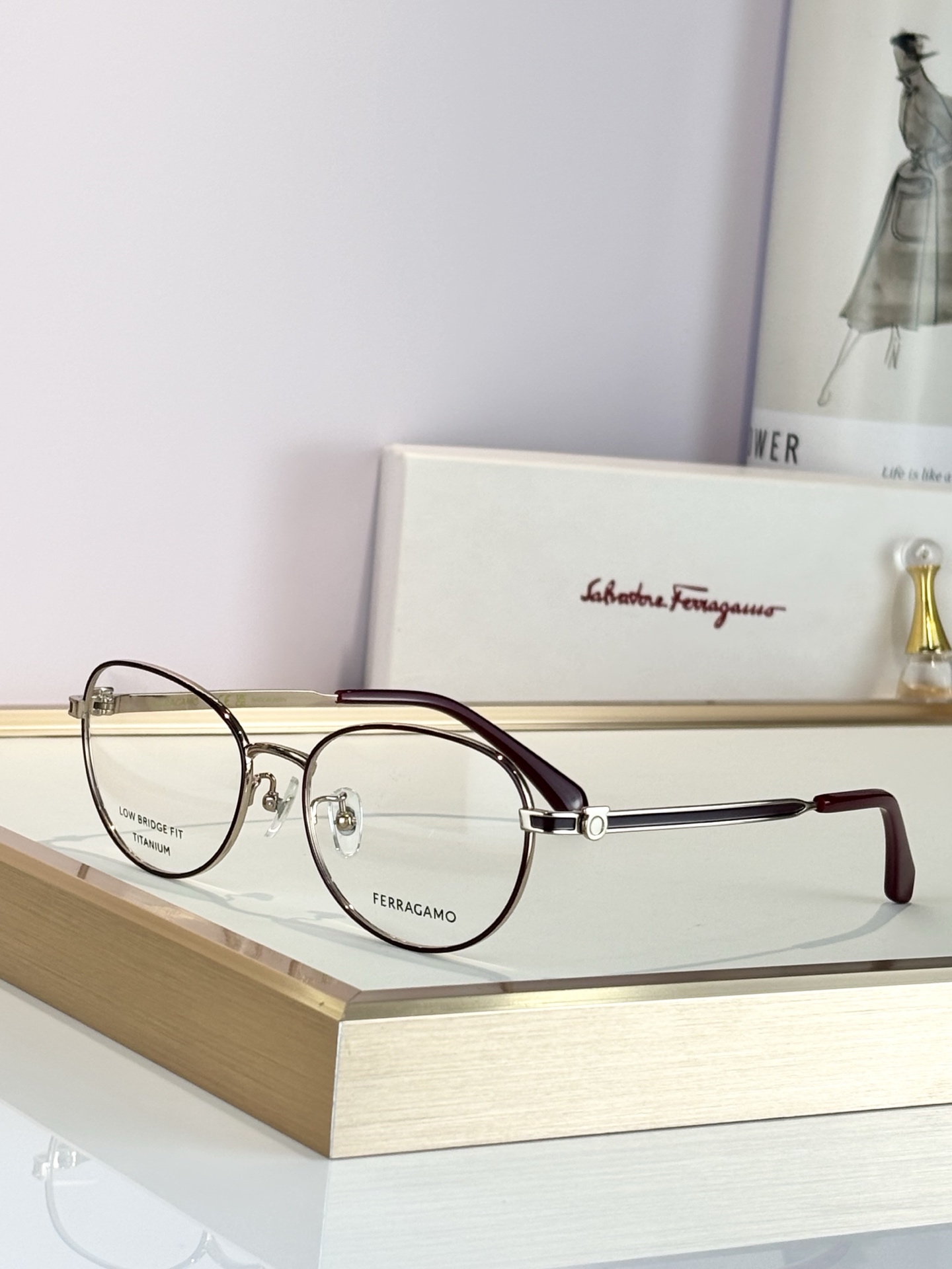 Salvatore ferragam* TITANIUMMOD：SF2593LBSIZE：54口17-1