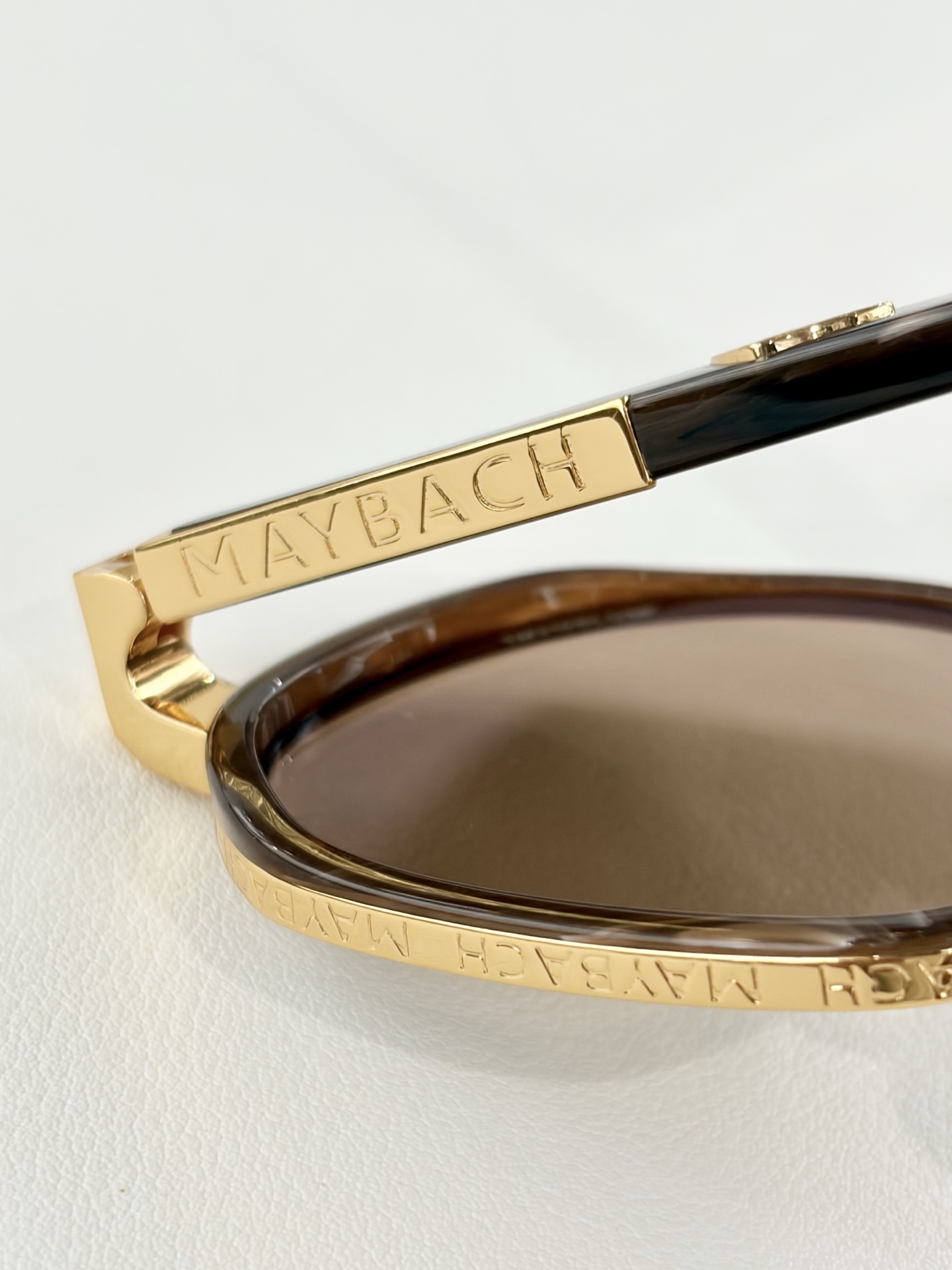 MAYBACHMOD：SHK/FE-N-Z179Size：54口21-143