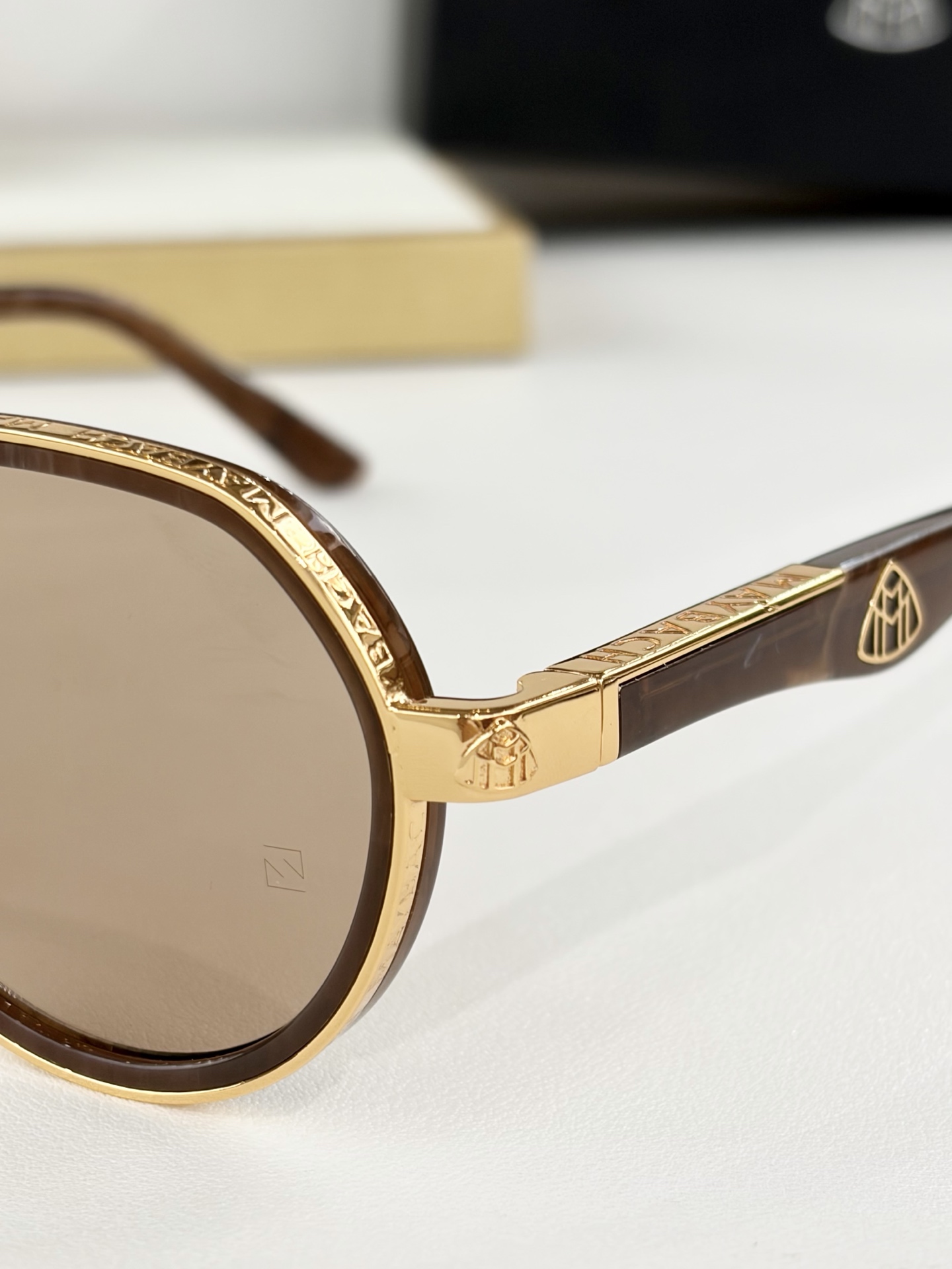 MAYBACHMOD：SHK/FE-N-Z179Size：54口21-143