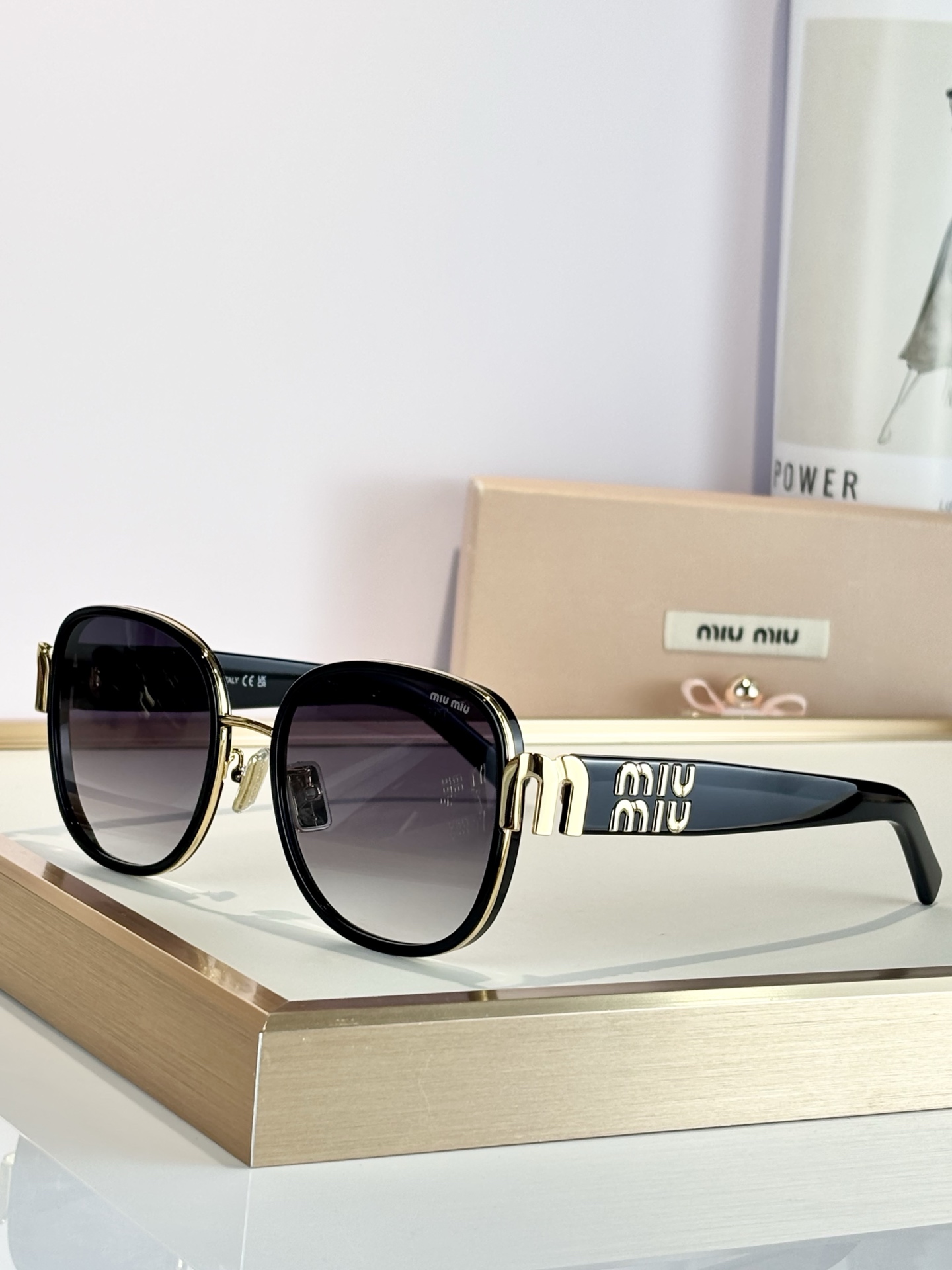 MIUMIUMOD：SMU56WSSize：57口20-145