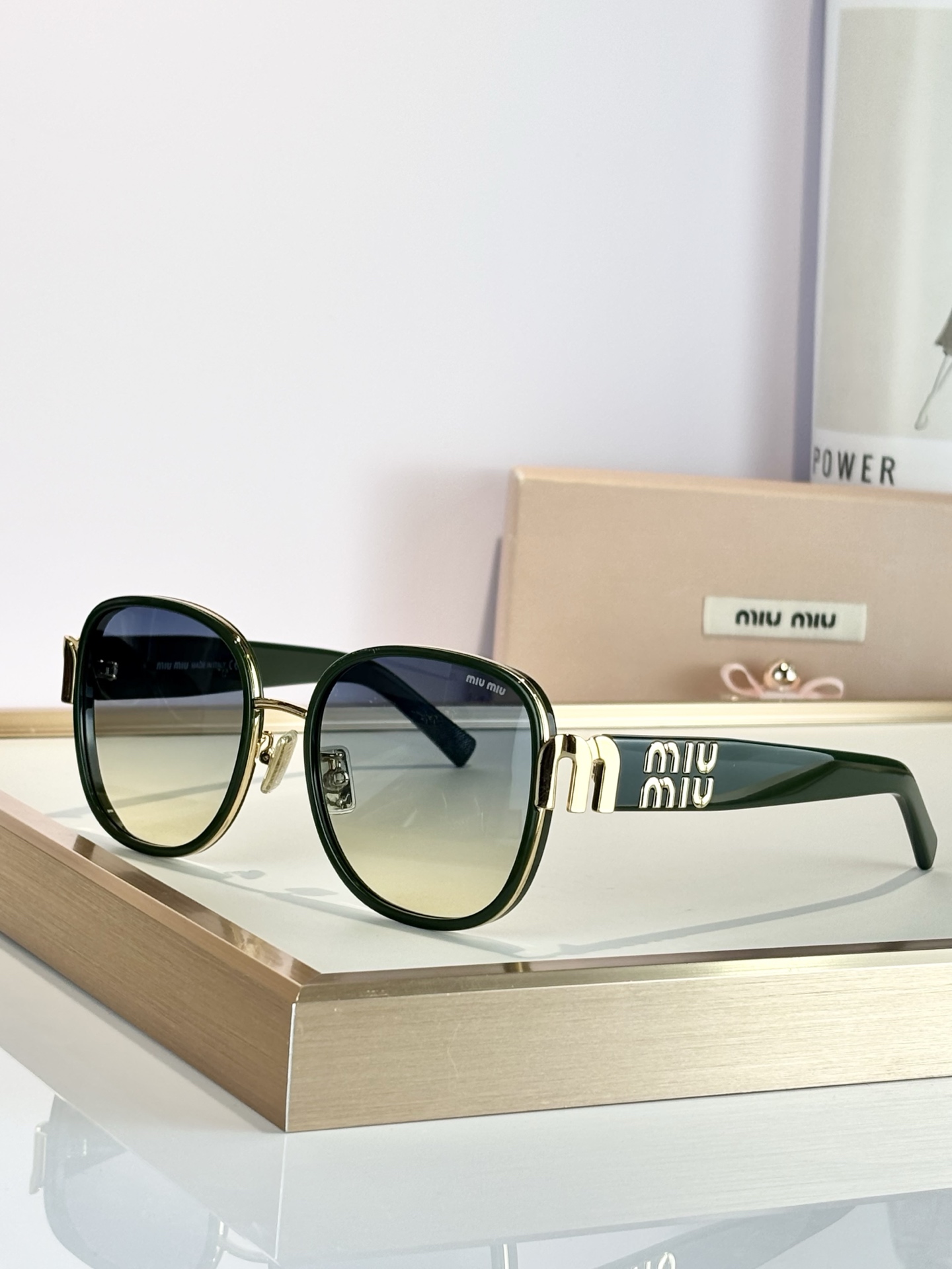 MIUMIUMOD：SMU56WSSize：57口20-145