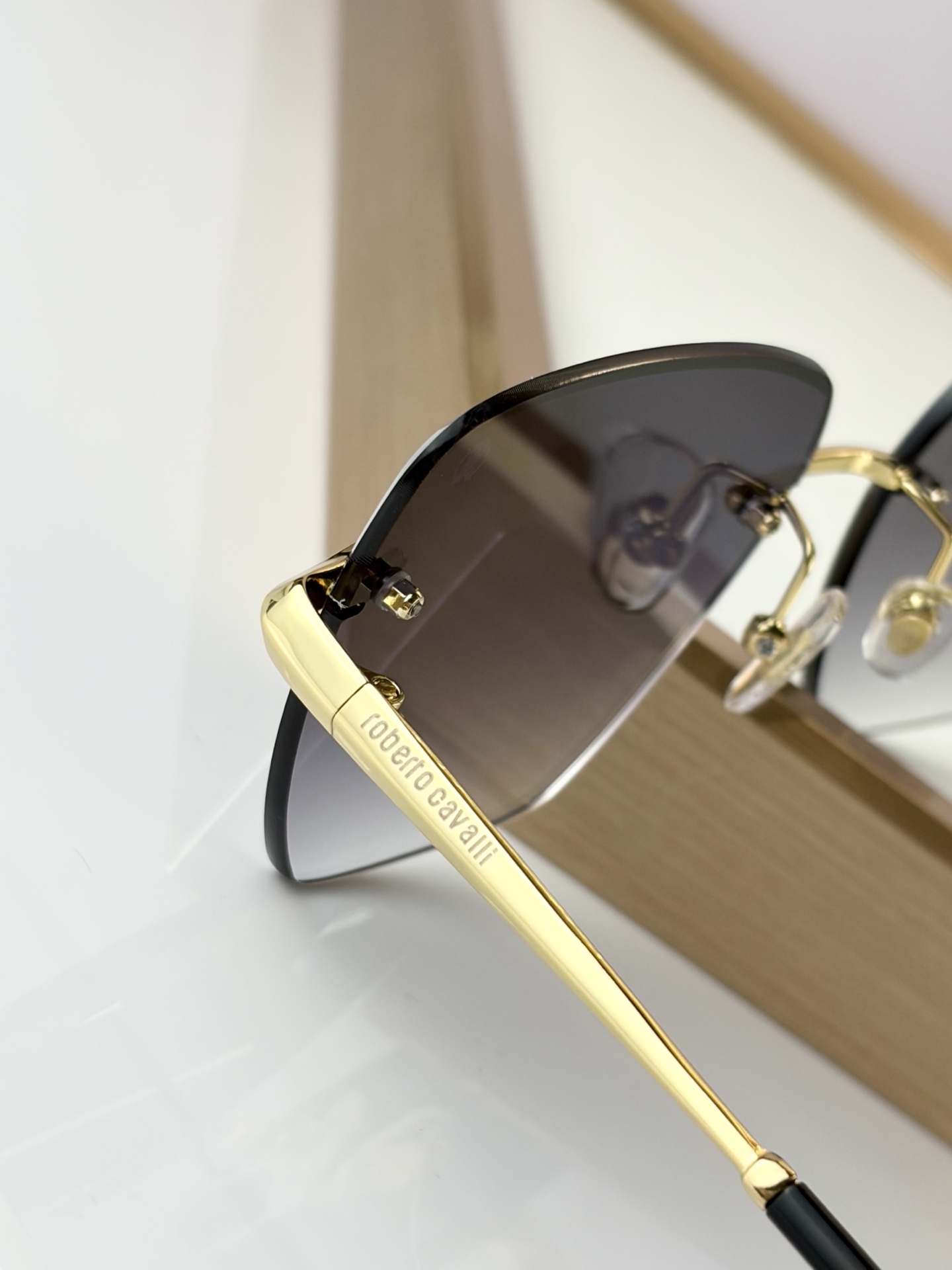 Roberto Cavalie*MODEL：SRC151MSIZE：61口16-140