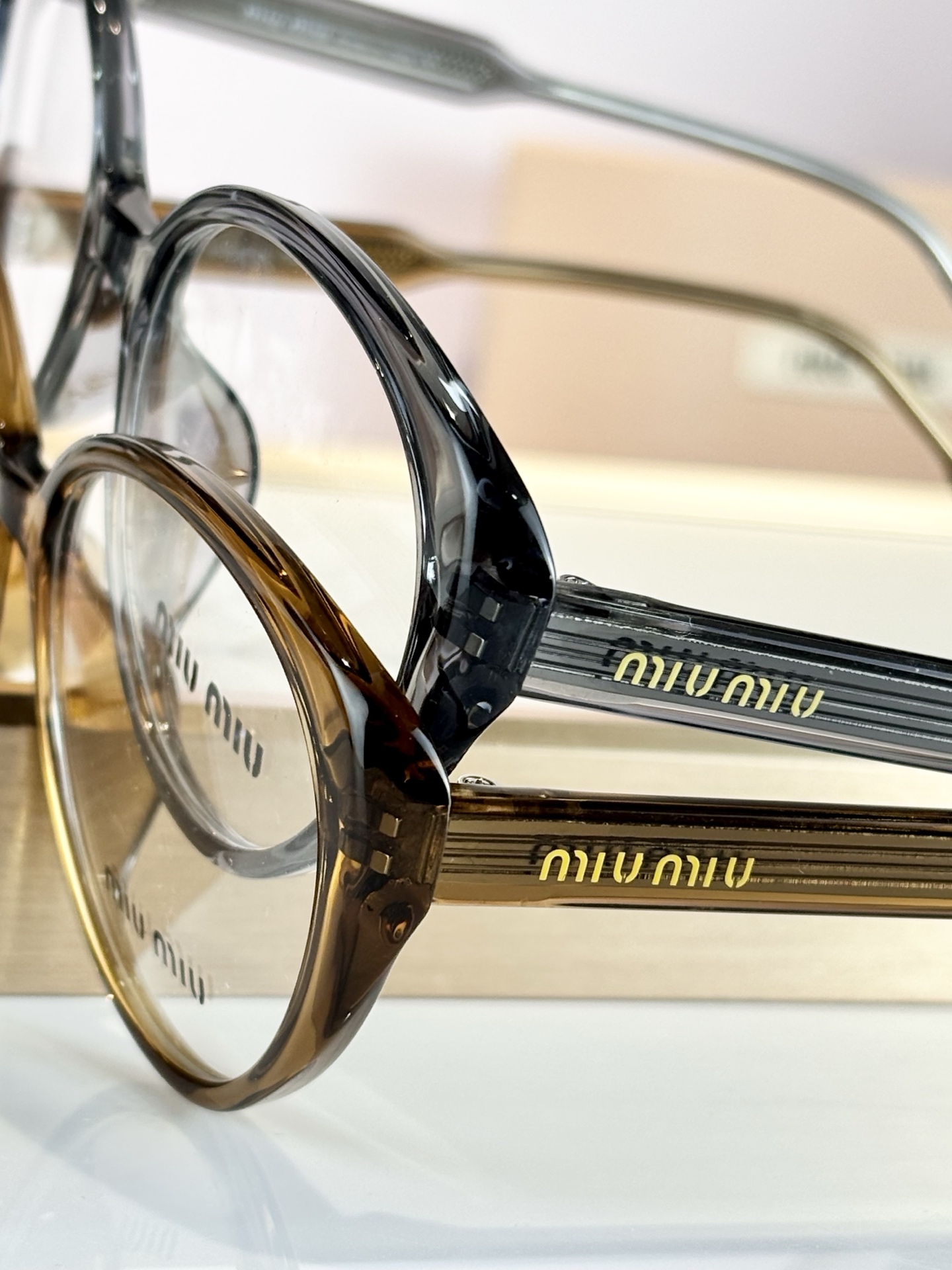 MIUMIUMOD：K9166 C3Size：53口19-148