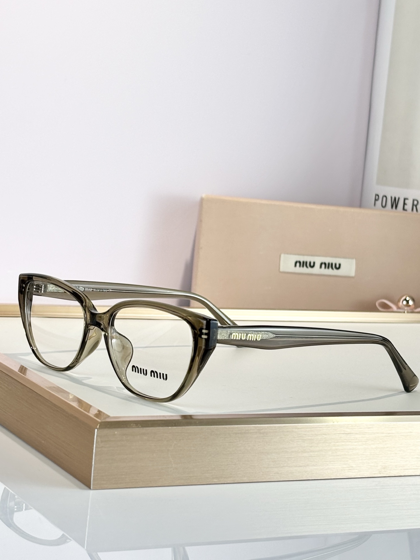 MIUMIUMOD：K9144 C17Size：54口17-148