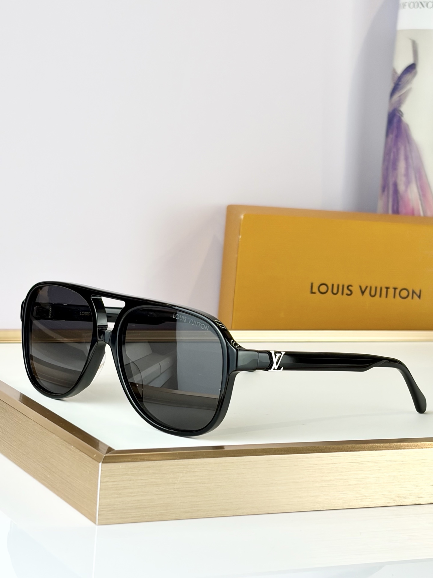 LOUIS VUITTOMODEL：Z2866USIZE：59口17-145