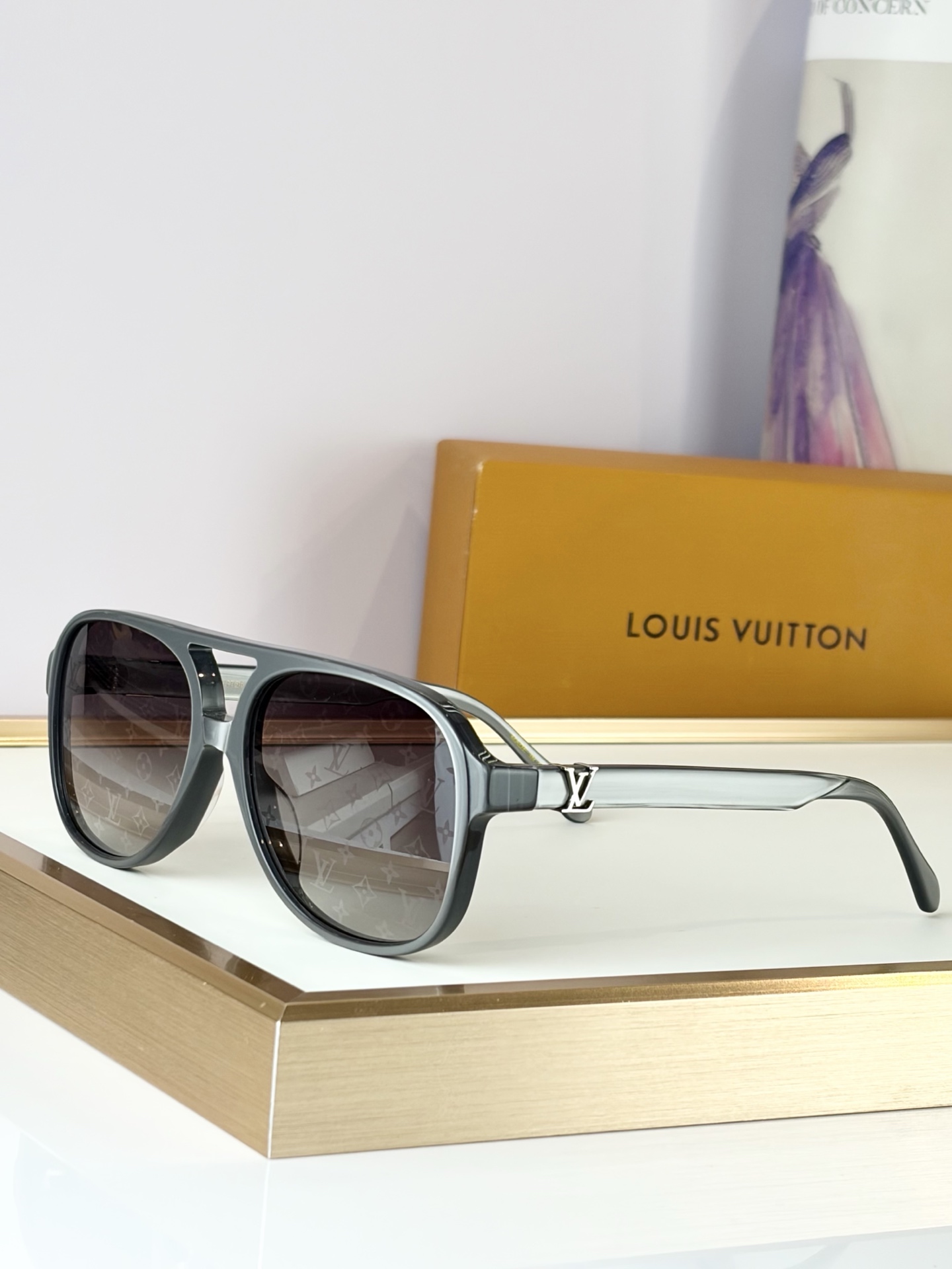 LOUIS VUITTOMODEL：Z2866USIZE：59口17-145