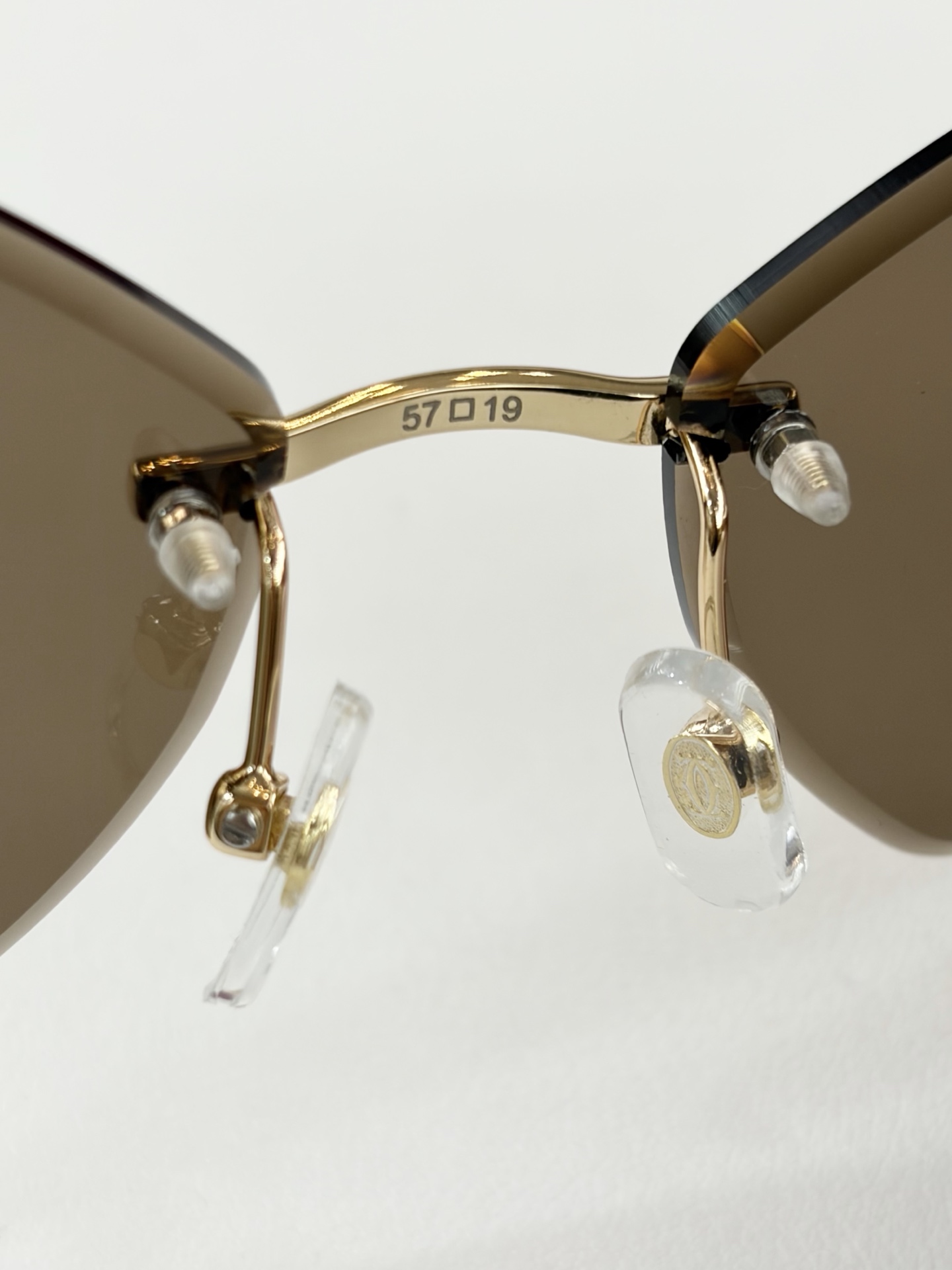 Cartie*MOD：CT0828SSize：57口19-140