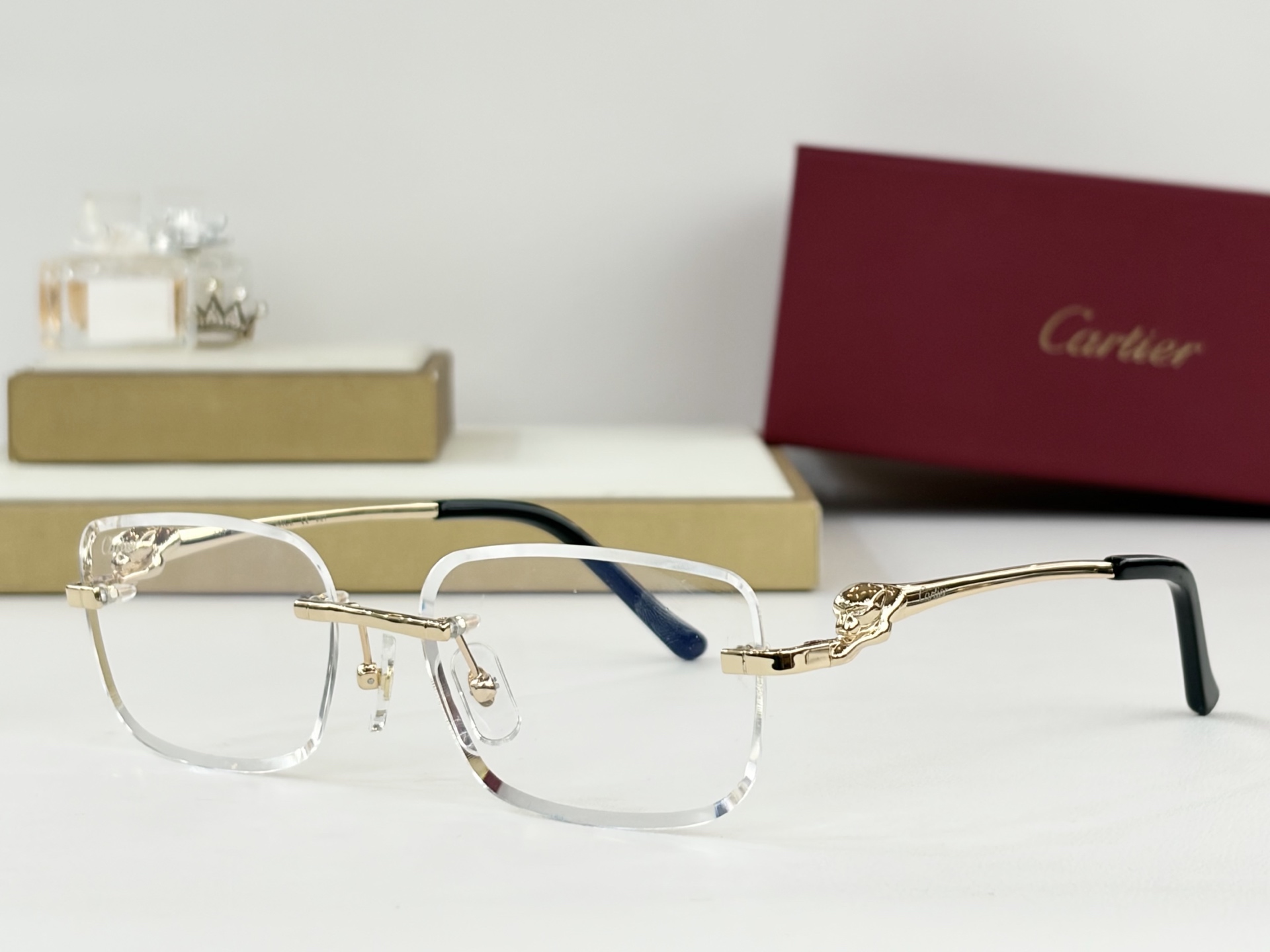 Cartie*MOD：CT0554OSize：56口18-145