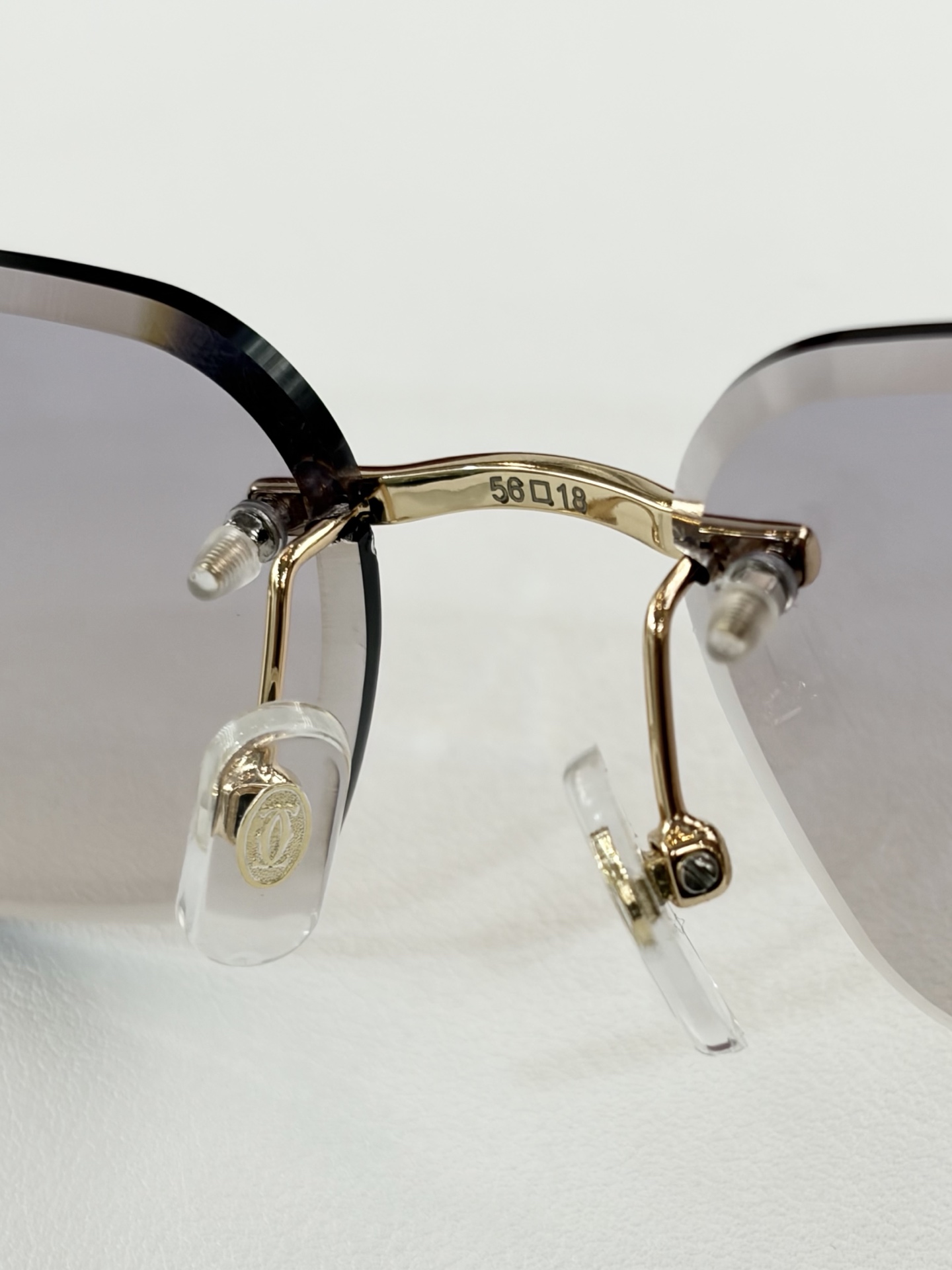 Cartie*MOD：CT0554OSize：56口18-145