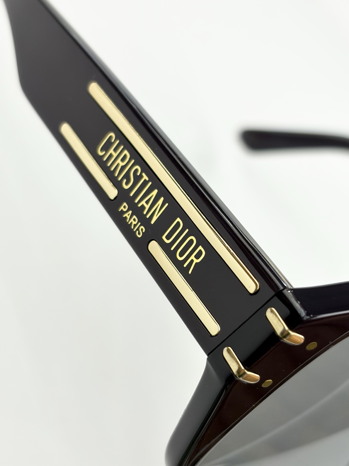 DIORMOD：DiorSignatureo S3ISize：55口17-145