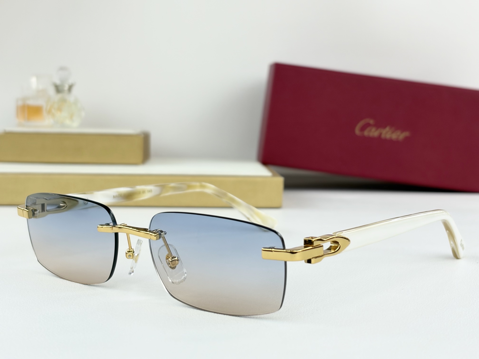 Cartie*MOD：CT0607OJSize：53口18-145