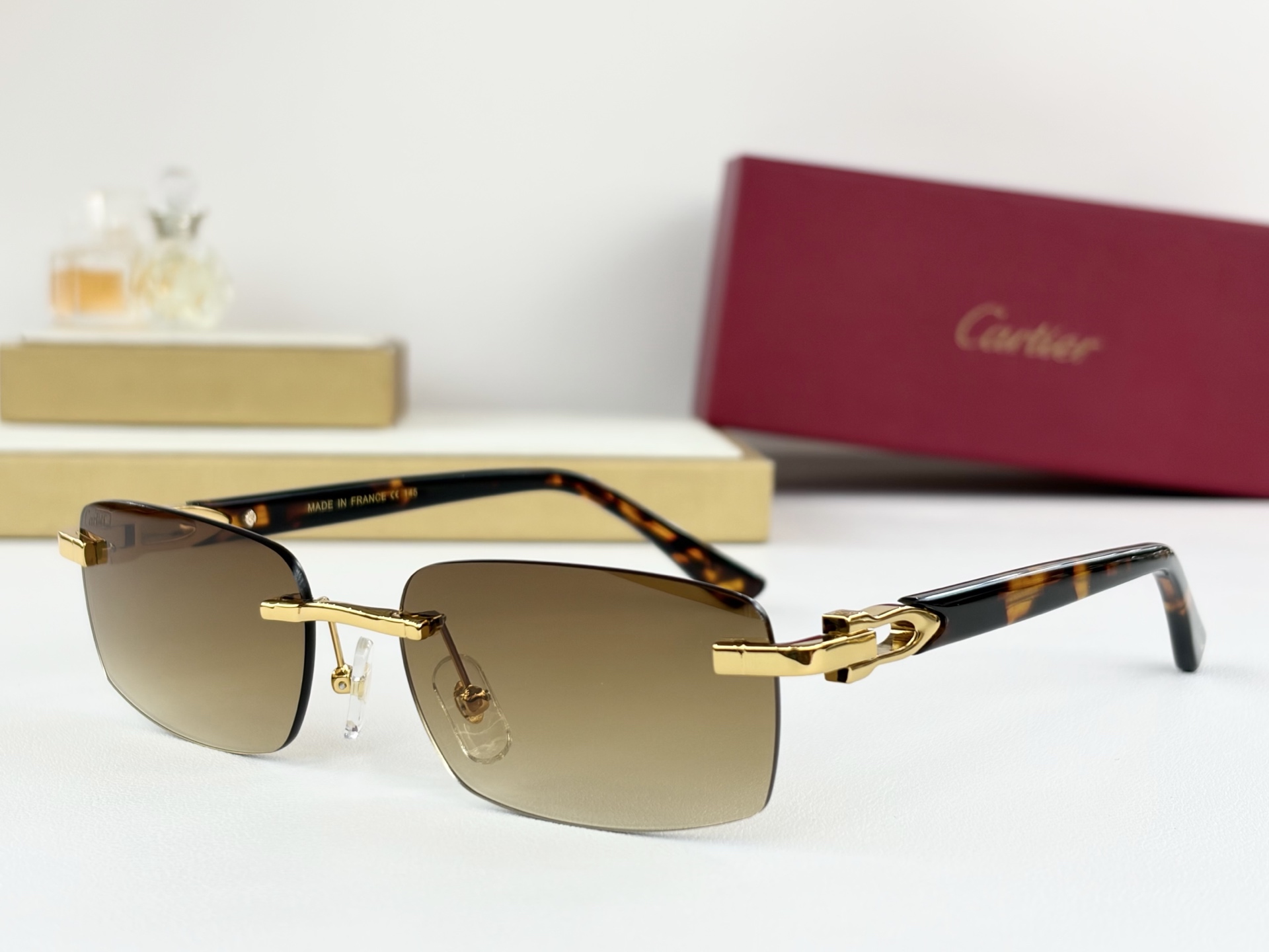 Cartie*MOD：CT0607OJSize：53口18-145