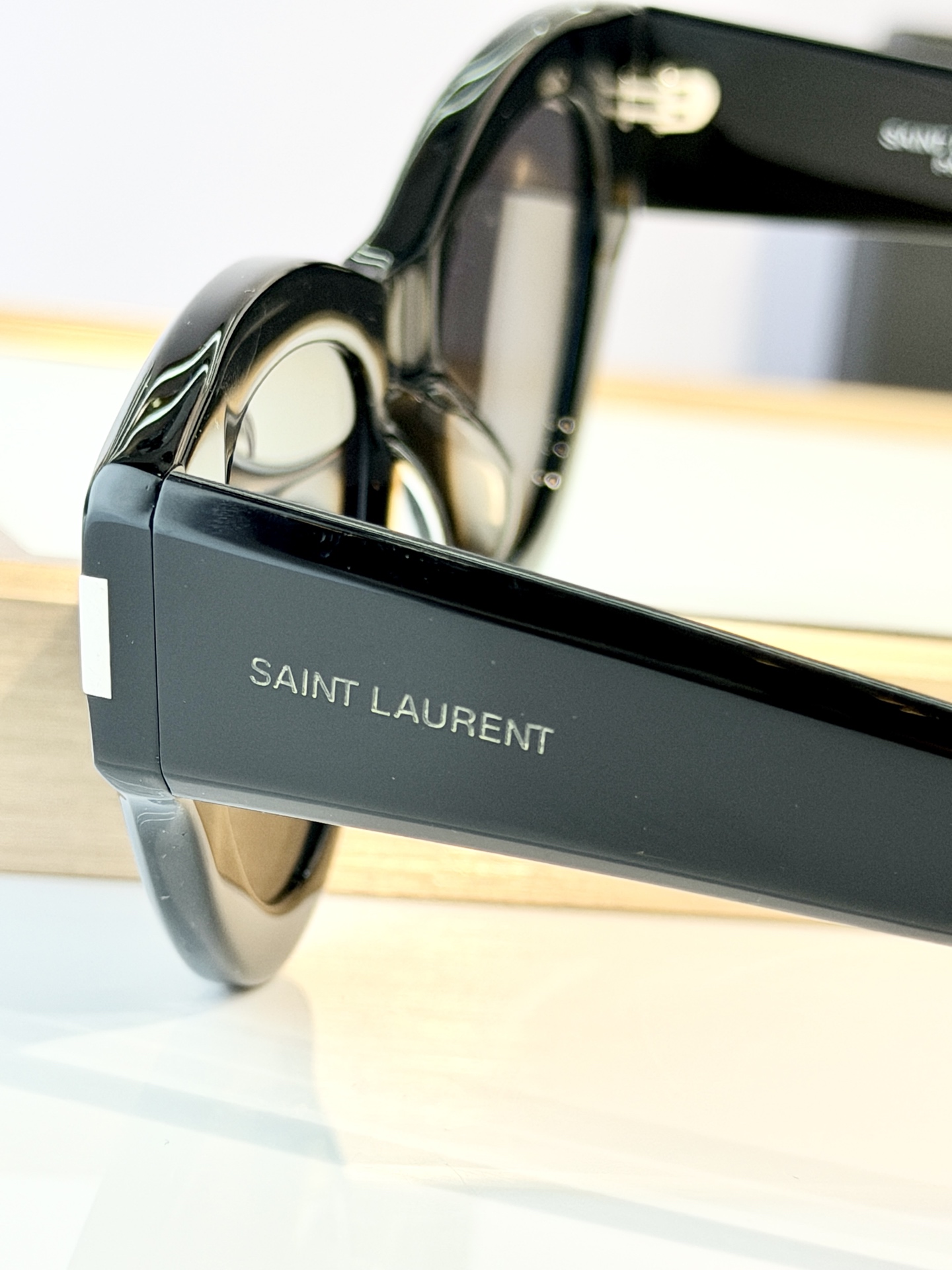 Saint LaurenMod：SL506Size：51口18-145