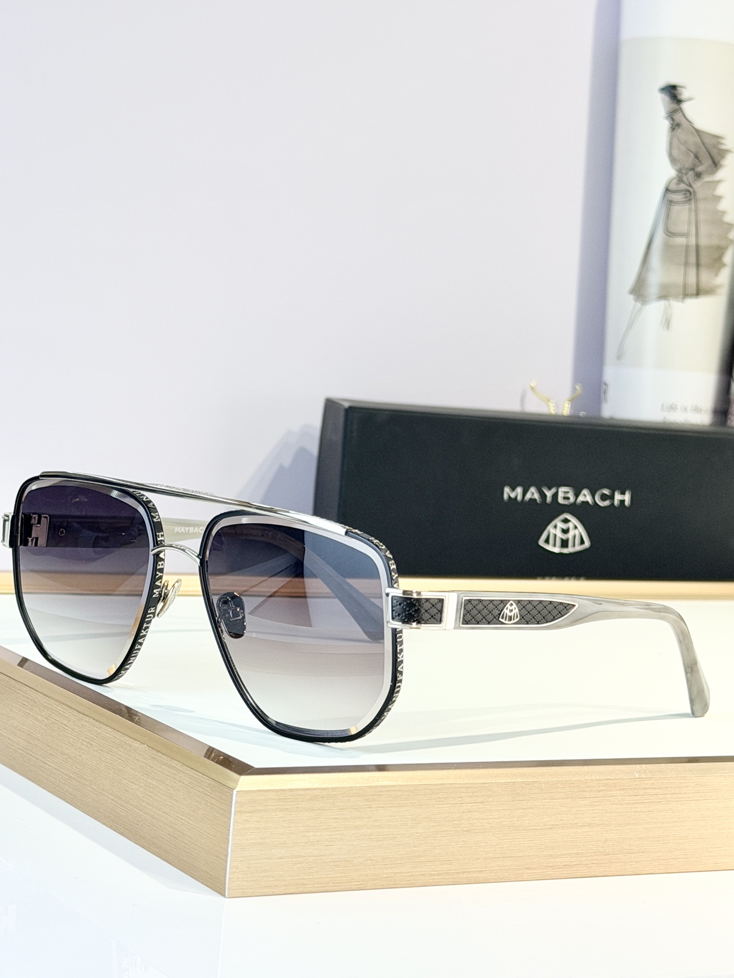 MAYBACH*MODEL：THE MAINASIZE：60口17-145