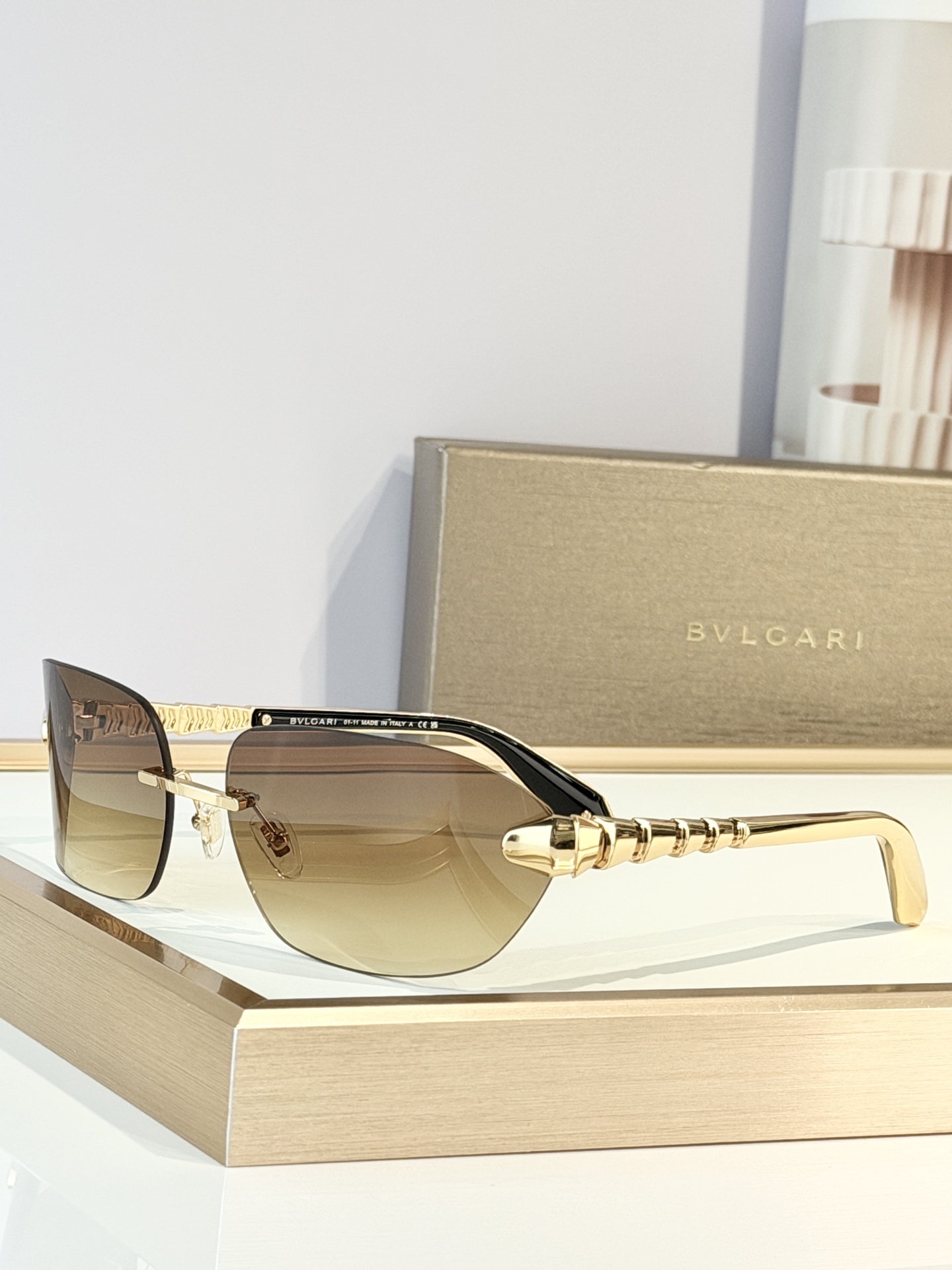 𝘽𝙑𝙇𝙂𝘼𝙍𝙄MODEL：BV40025U SIZE：73口15-130