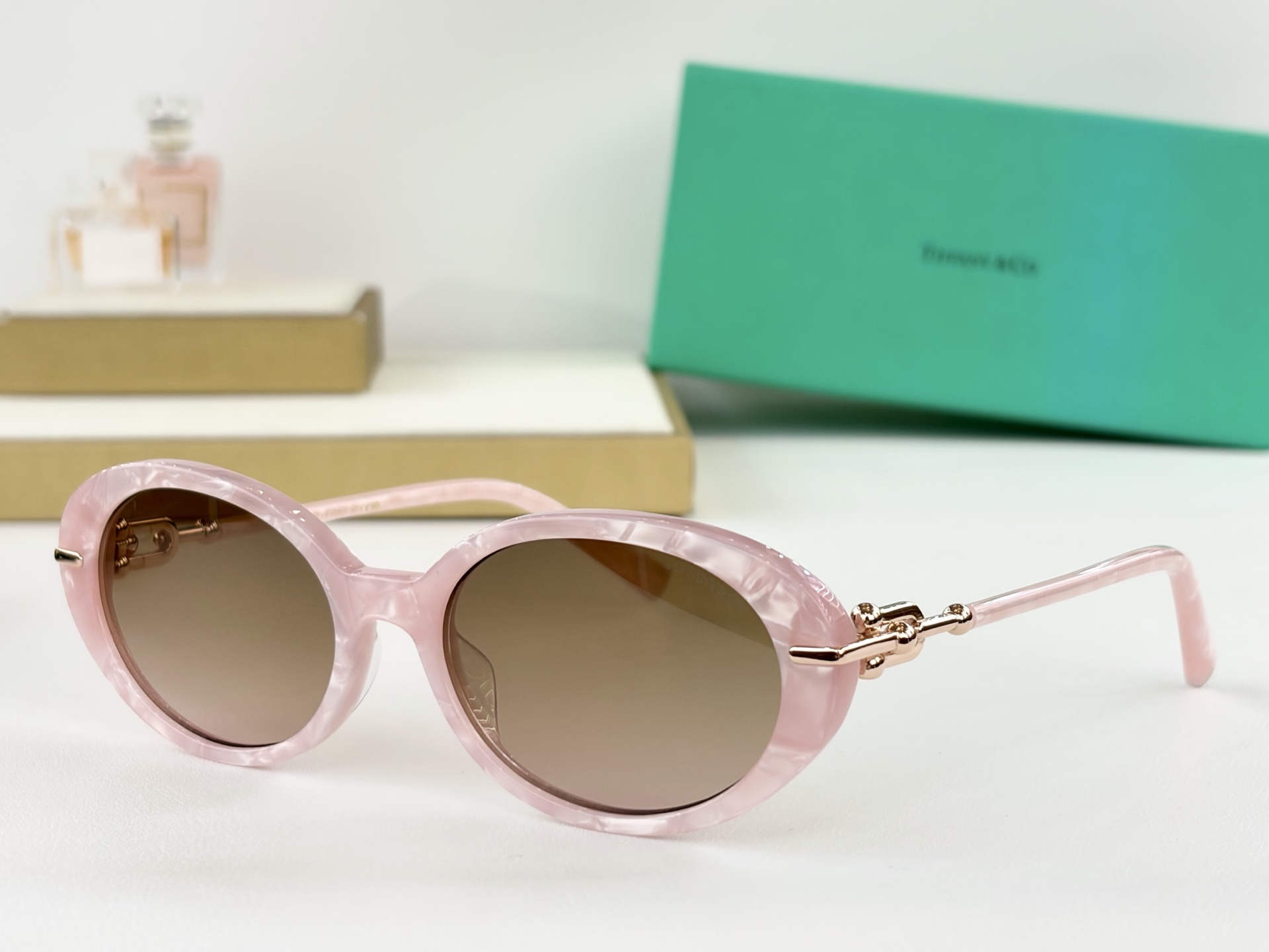 TIFFANY&Co.MODEL：TF5036SIZE：54-18口145