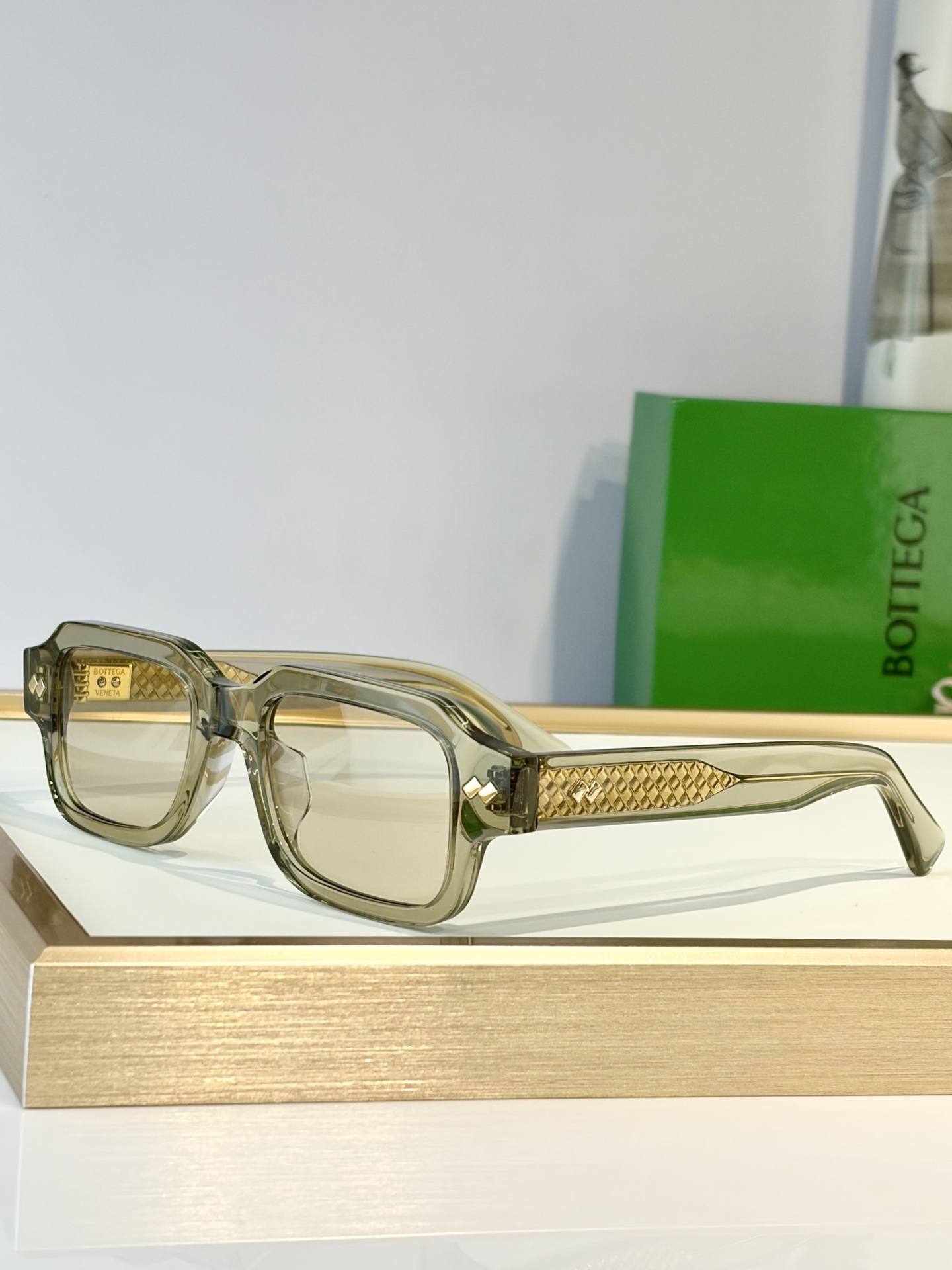 BOTTEGA VENET*MODEL：BV1442SSIZE：51口20-148