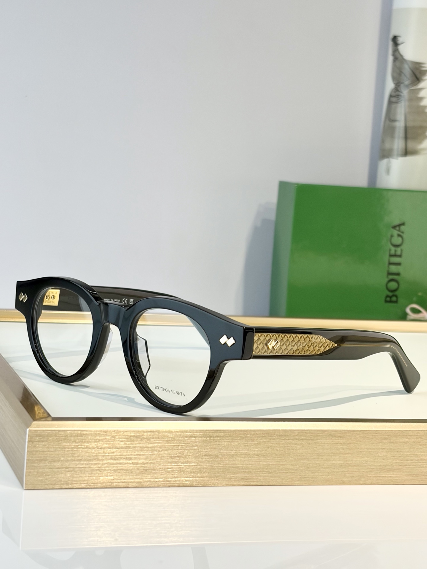 BOTTEGA VENET*MODEL：BV1443OSIZE：45口22-145