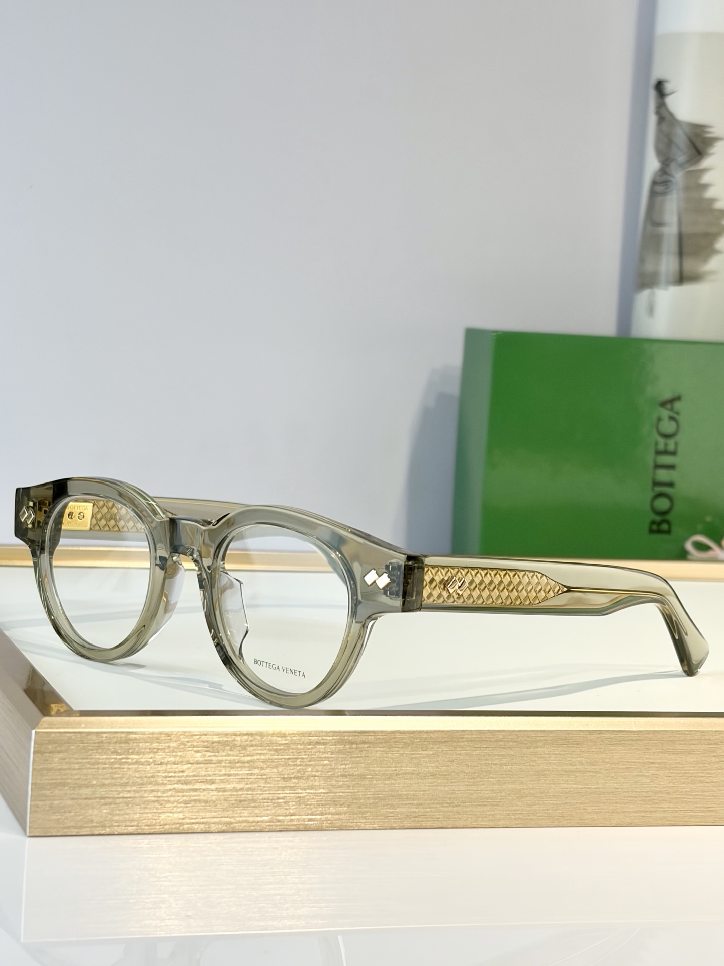 BOTTEGA VENET*MODEL：BV1443OSIZE：45口22-145