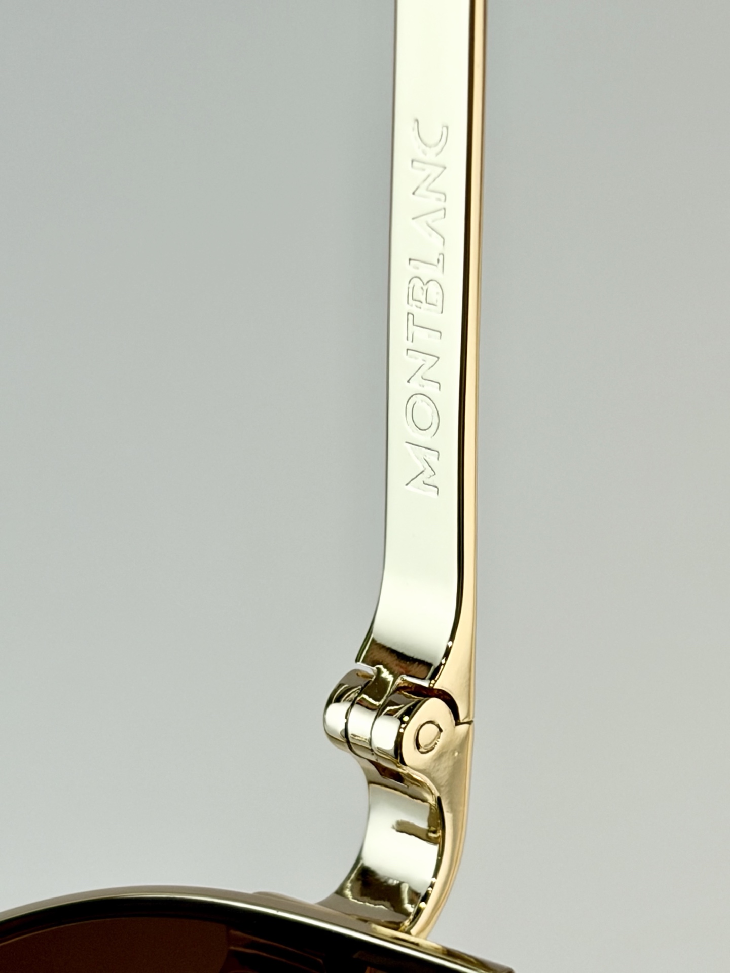 MONTBLANCMOD：MB0364SSize：57口18-145