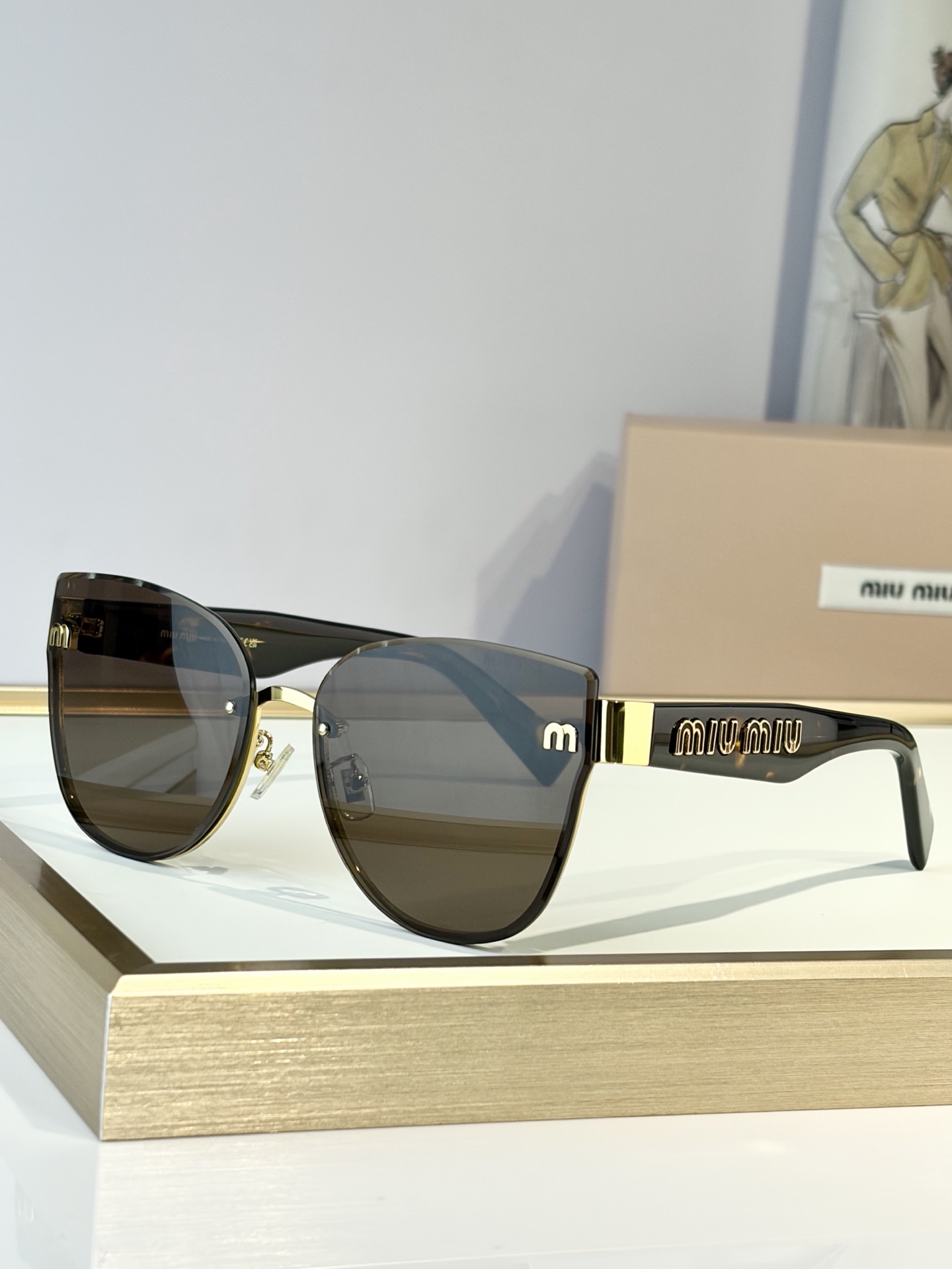 MIU MIUMOD：MU70ZSSize：62口16-145
