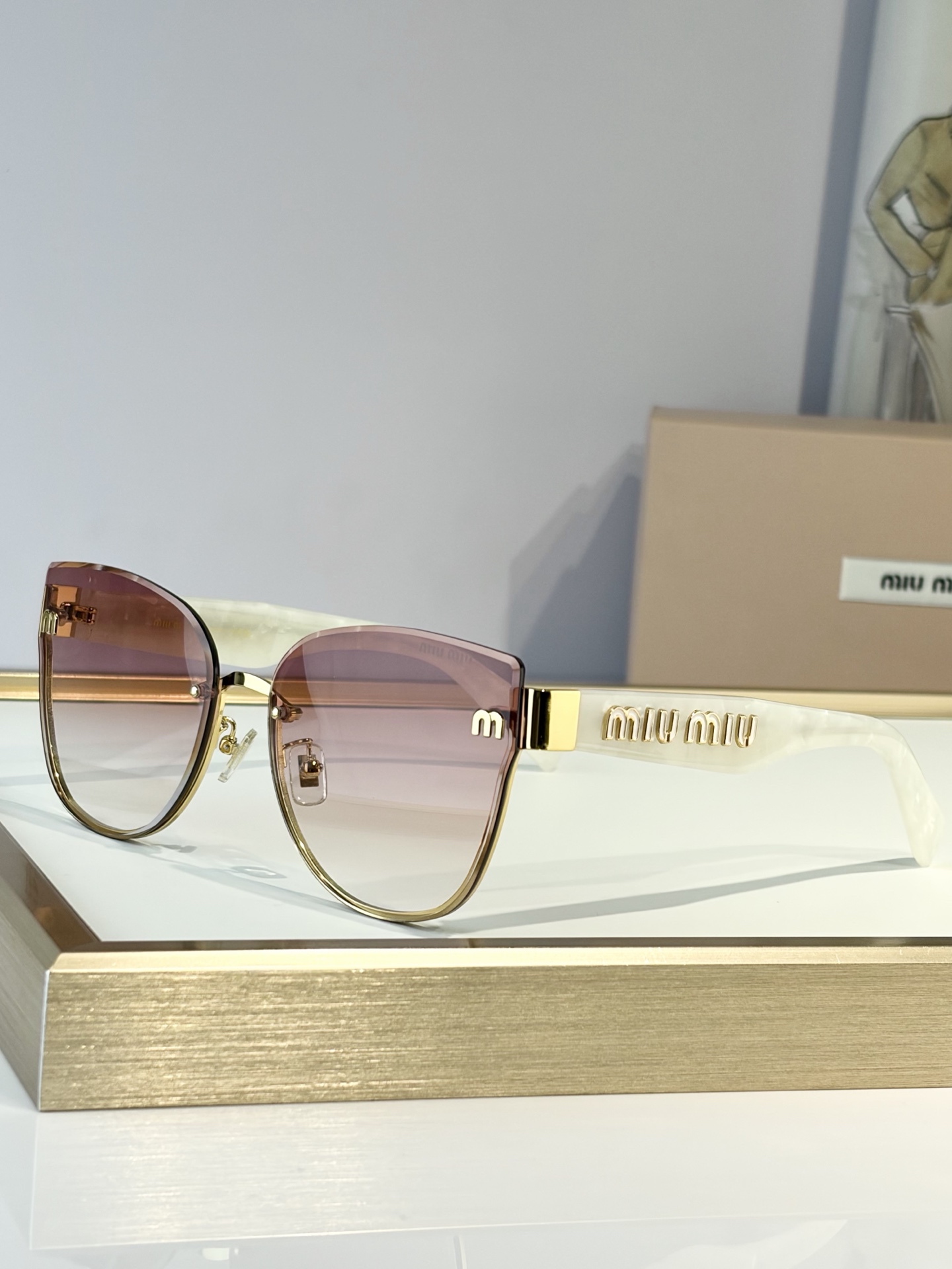 MIU MIUMOD：MU70ZSSize：62口16-145