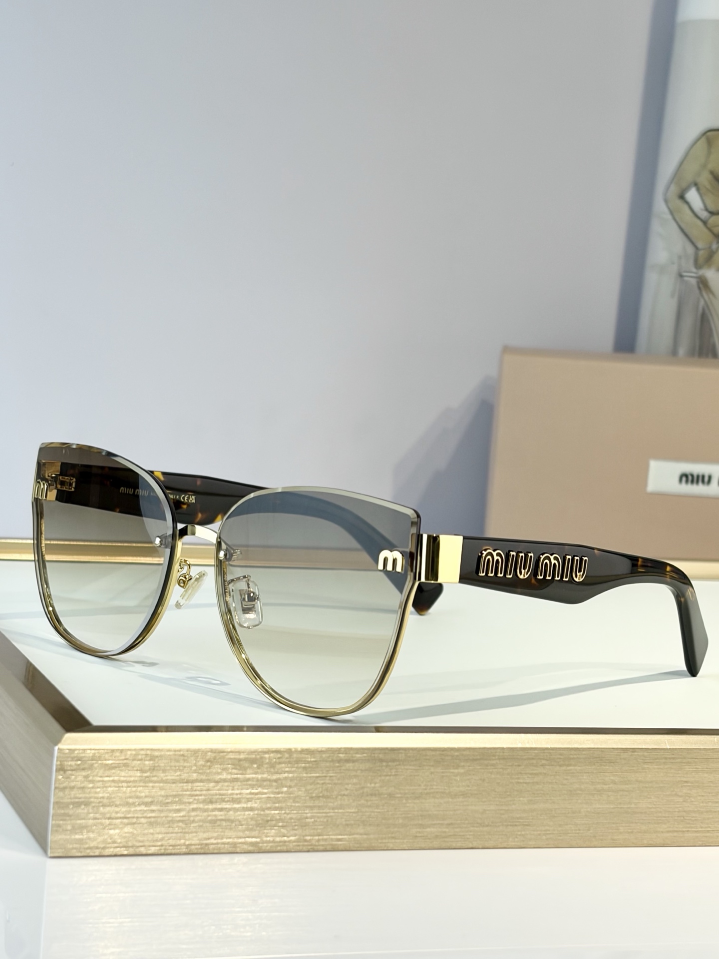 MIU MIUMOD：MU70ZSSize：62口16-145