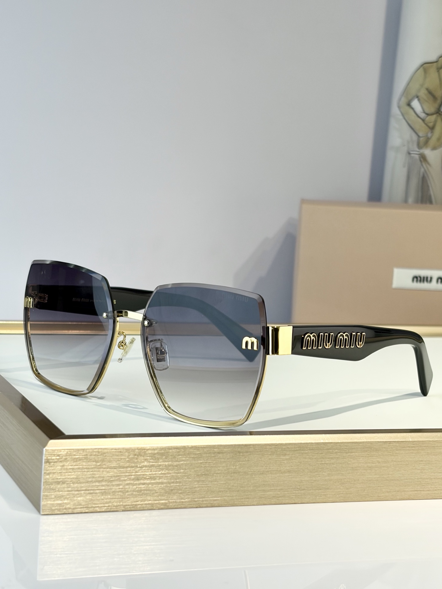 MIU MIUMOD：MU69ZSSize：62口16-145
