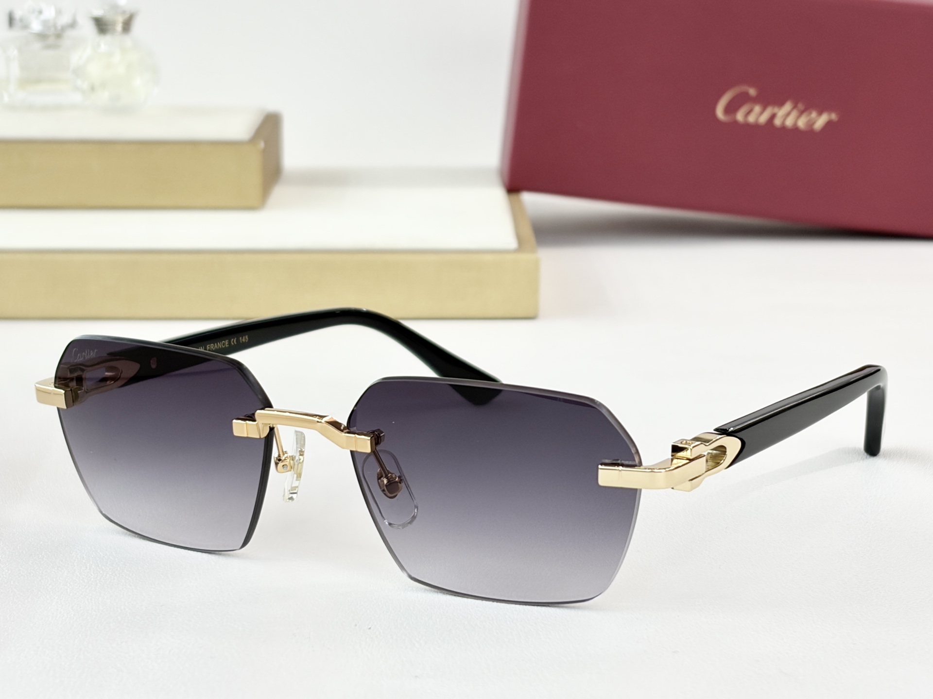 Cartie*MOD：CT0623OSize：54口18-145