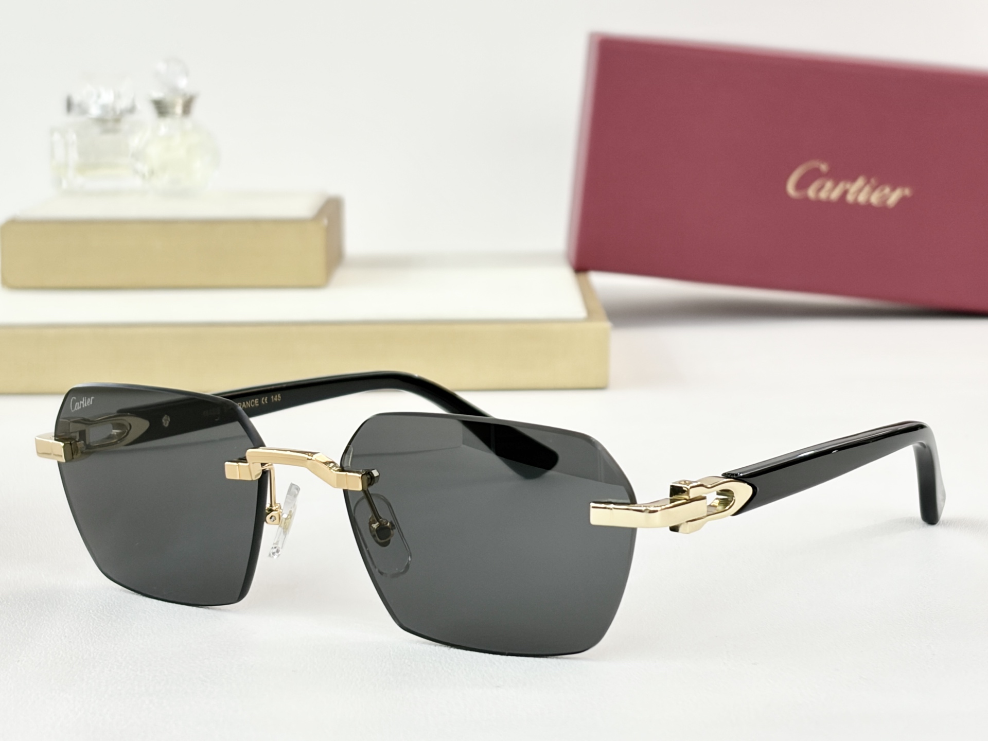 Cartie*MOD：CT0623OSize：54口18-145