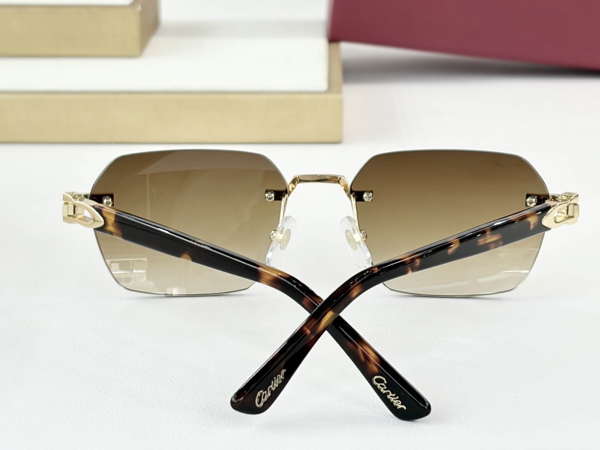 Cartie*MOD：CT0623OSize：54口18-145