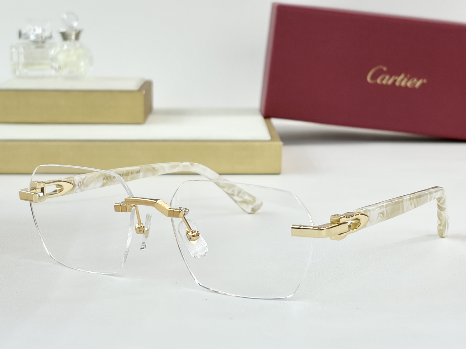 Cartie*MOD：CT0623OSize：54口18-145
