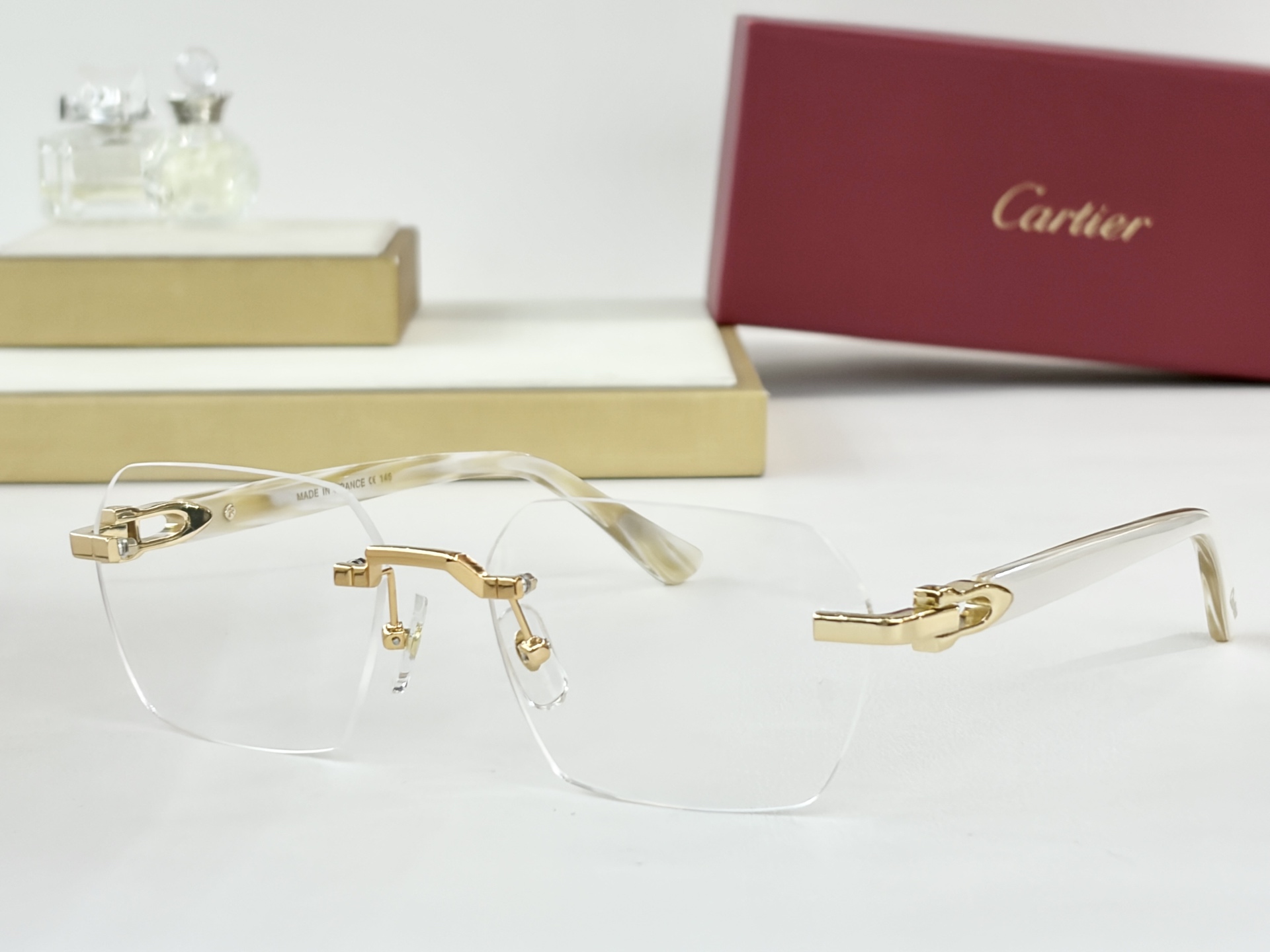 Cartie*MOD：CT0623OSize：54口18-145