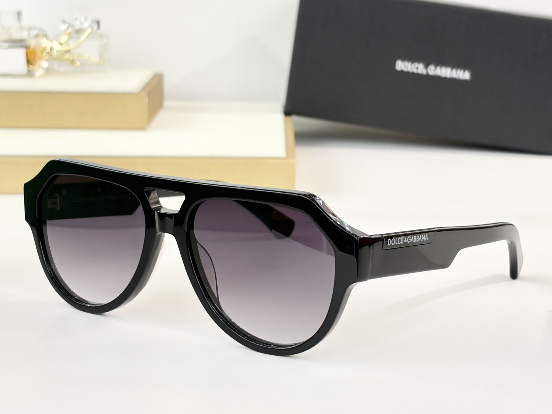 𝘿𝙊𝙇𝘾𝙀&𝙂𝘼𝘽𝘽𝘼𝙉𝘼 MOD：DG4466Size：56口18-145