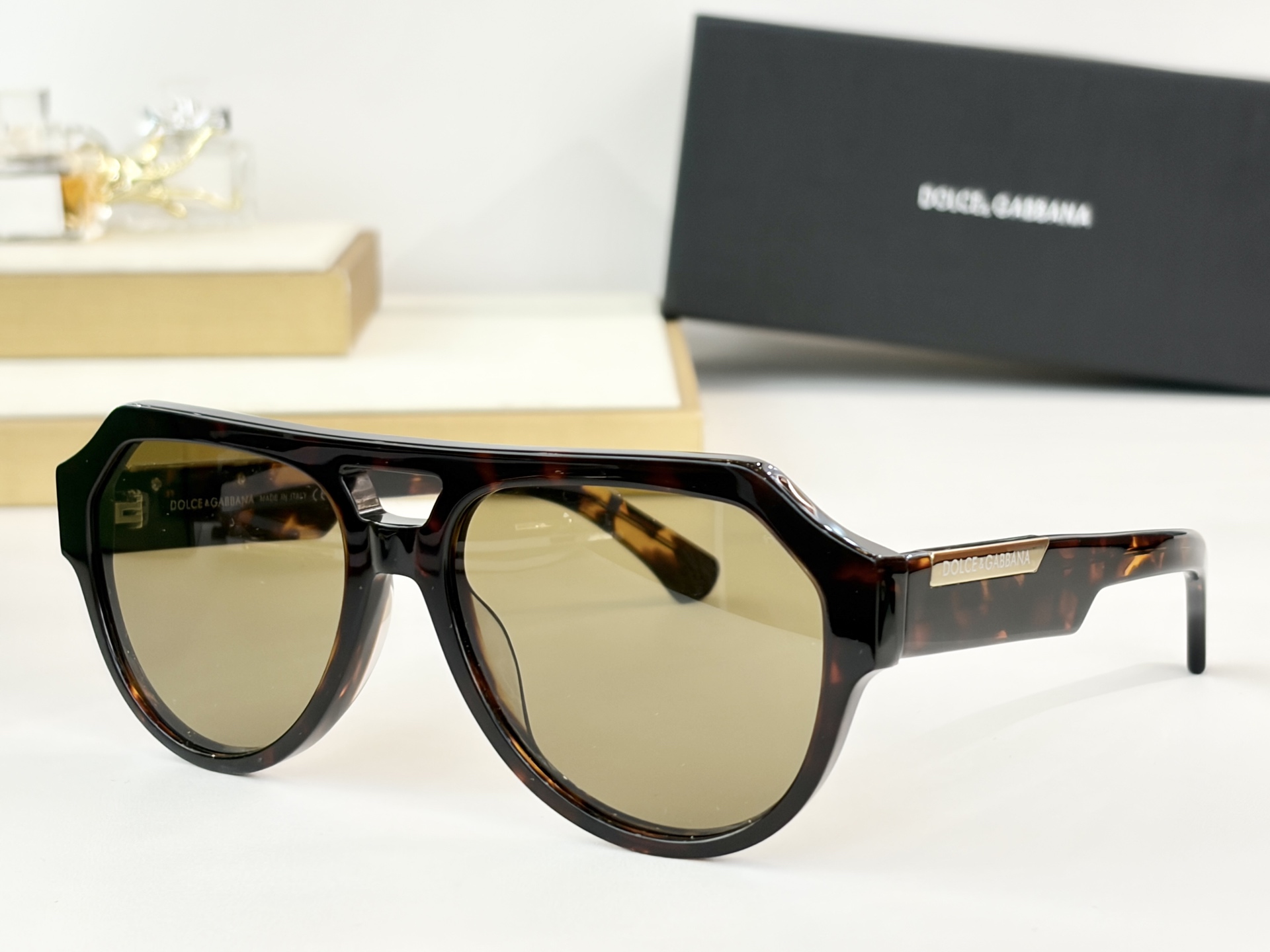 𝘿𝙊𝙇𝘾𝙀&𝙂𝘼𝘽𝘽𝘼𝙉𝘼 MOD：DG4466Size：56口18-145