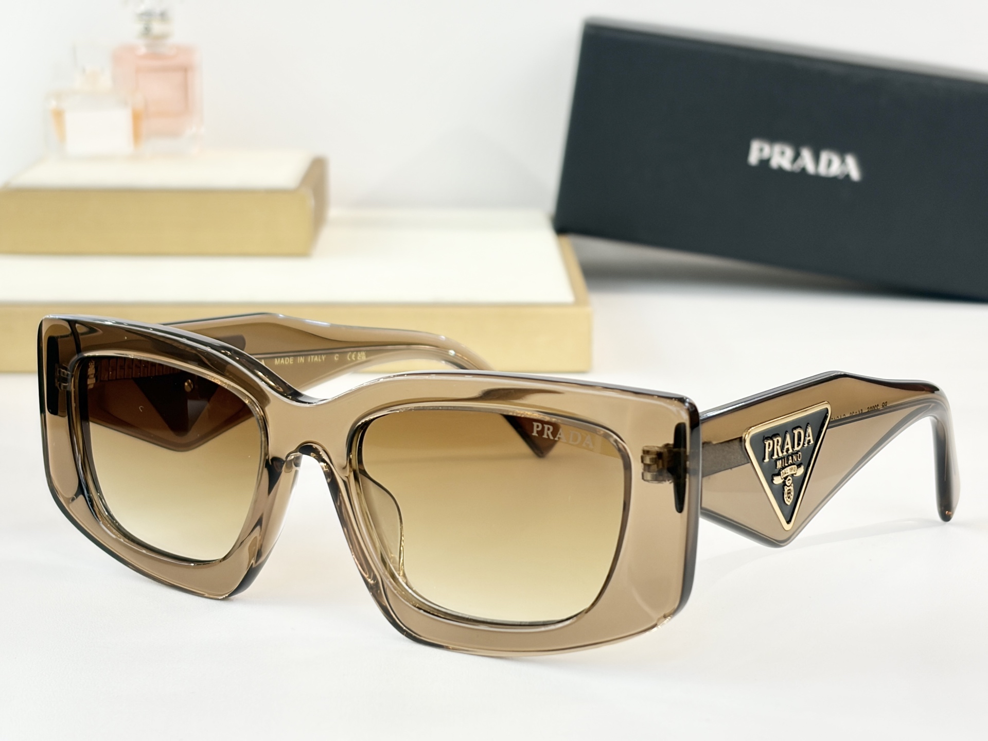 PRADAMODEL：PR 2200SSIZE：54口20-145