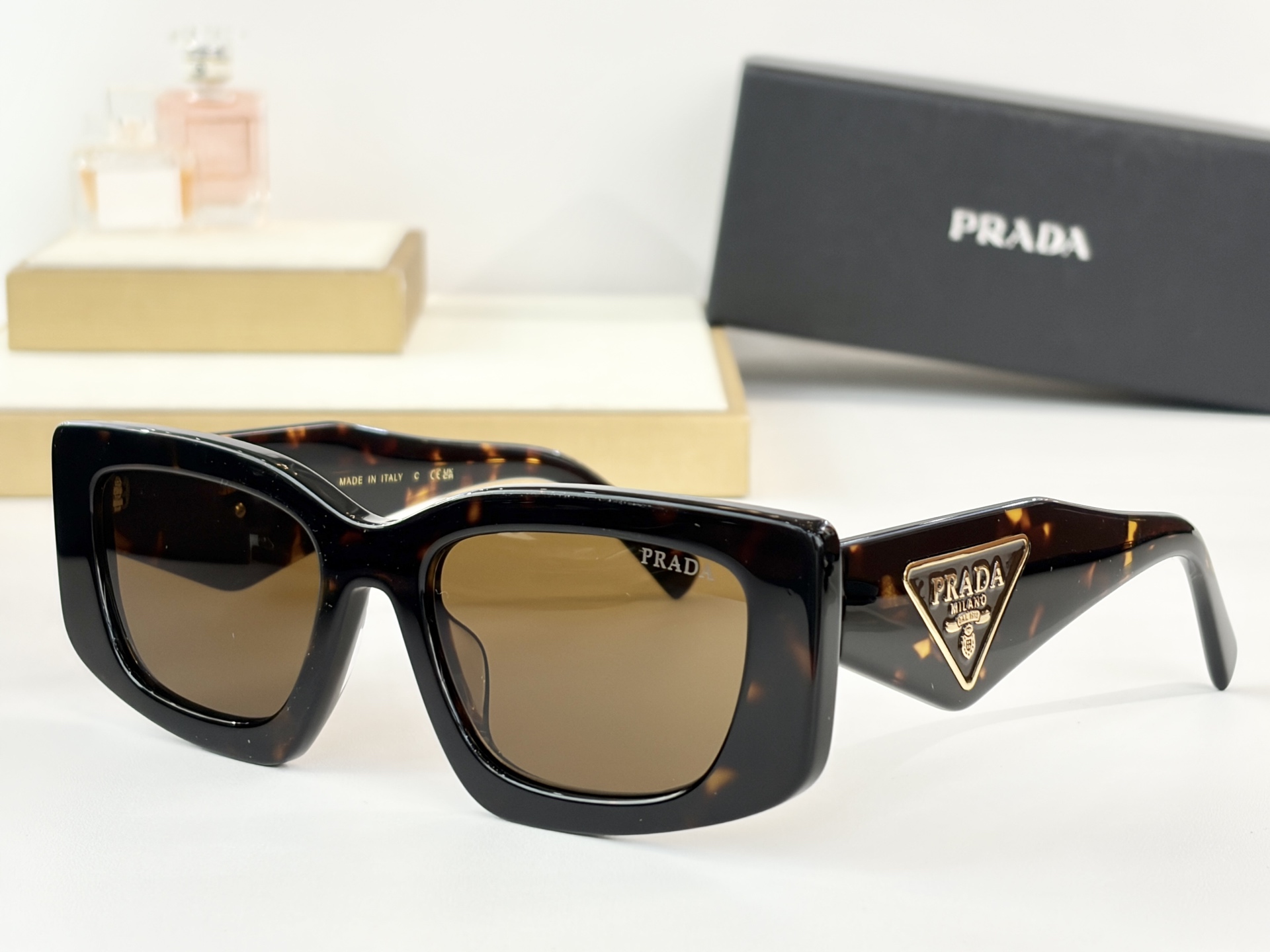 PRADAMODEL：PR 2200SSIZE：54口20-145