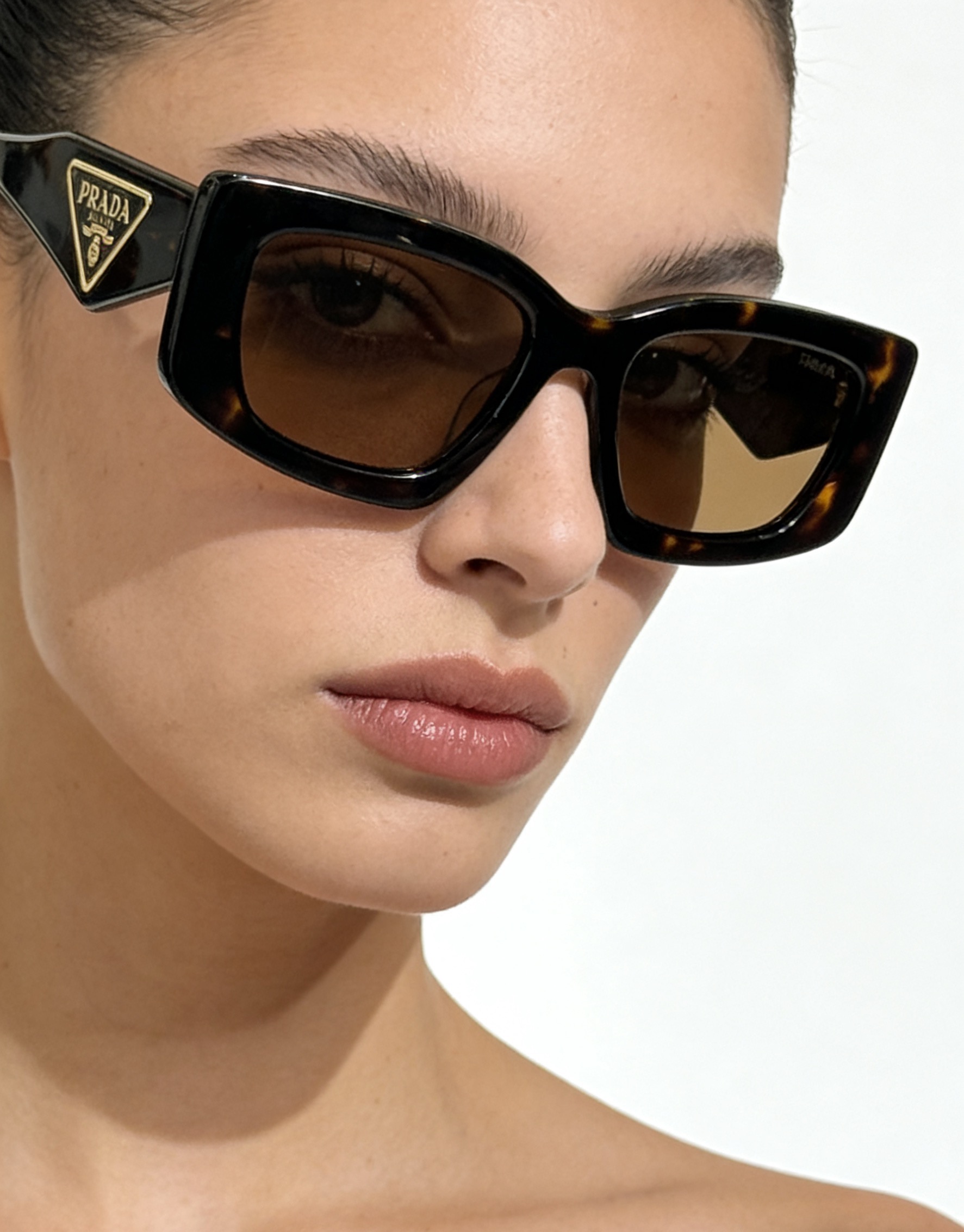 PRADAMODEL：PR 2200SSIZE：54口20-145
