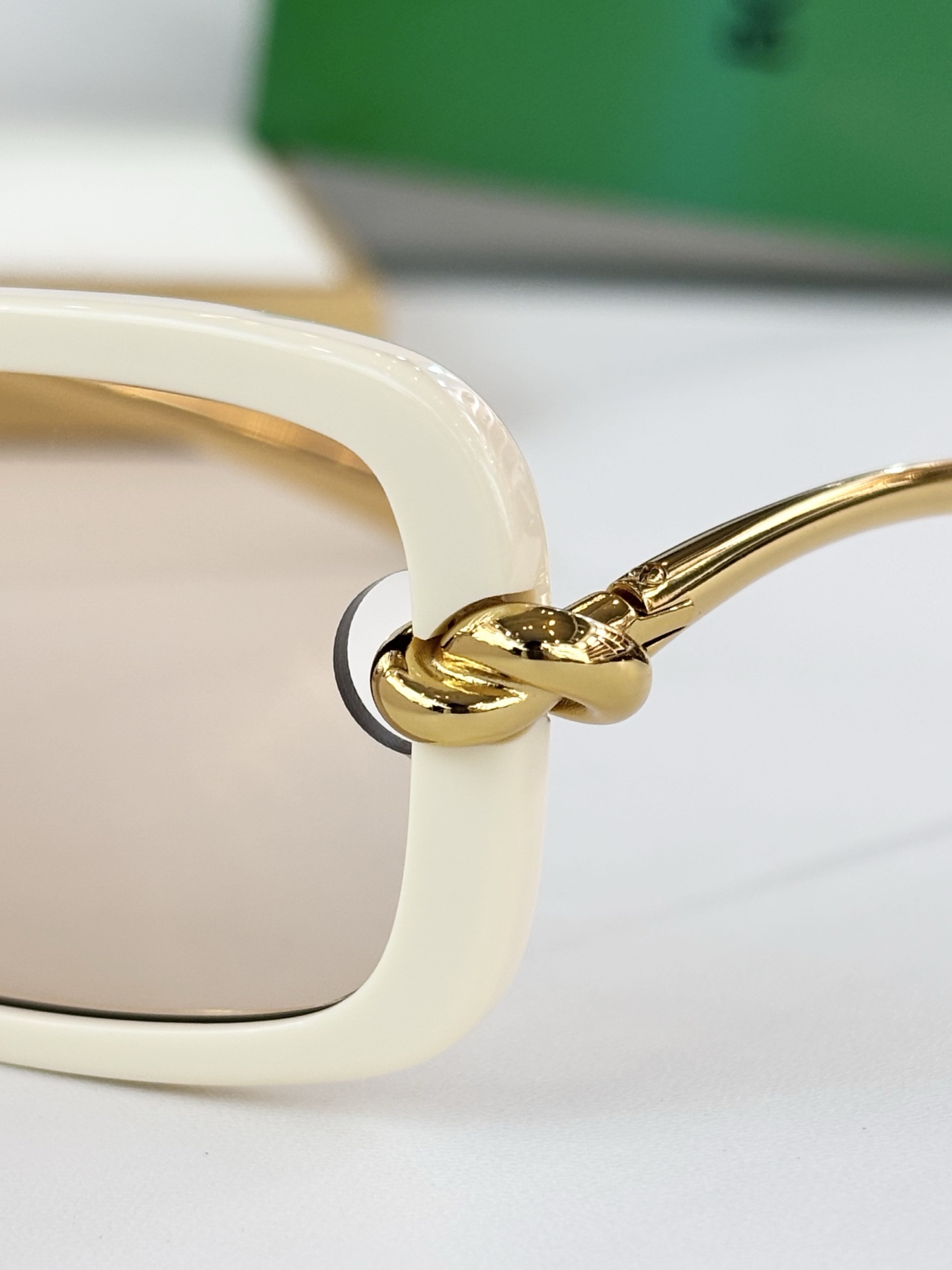 BOTTEGA VENET*Mod ：BV1439SSize ：56口14-145