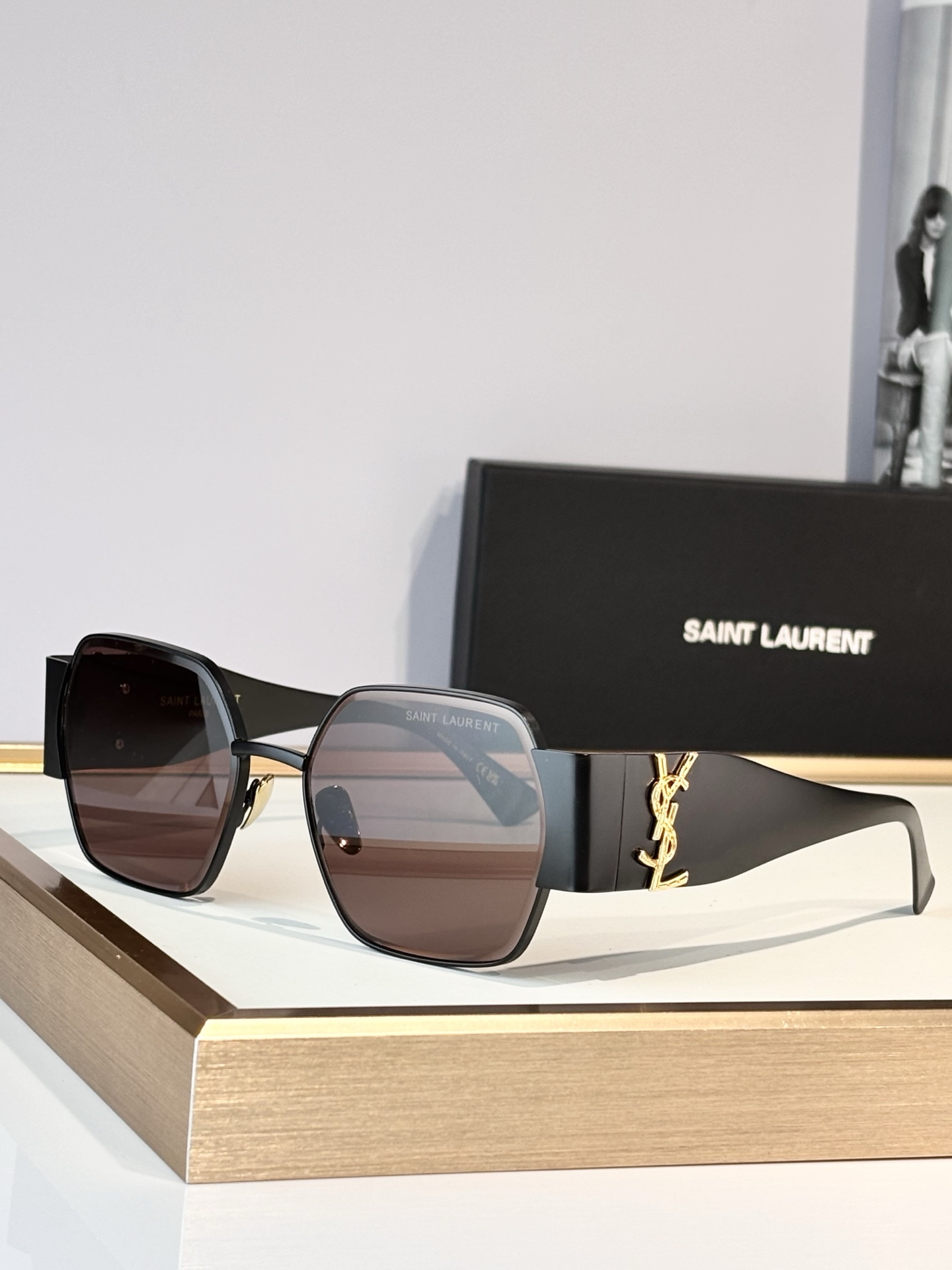 Saint LaurentMOD：SLM1721LSize：57口18-145