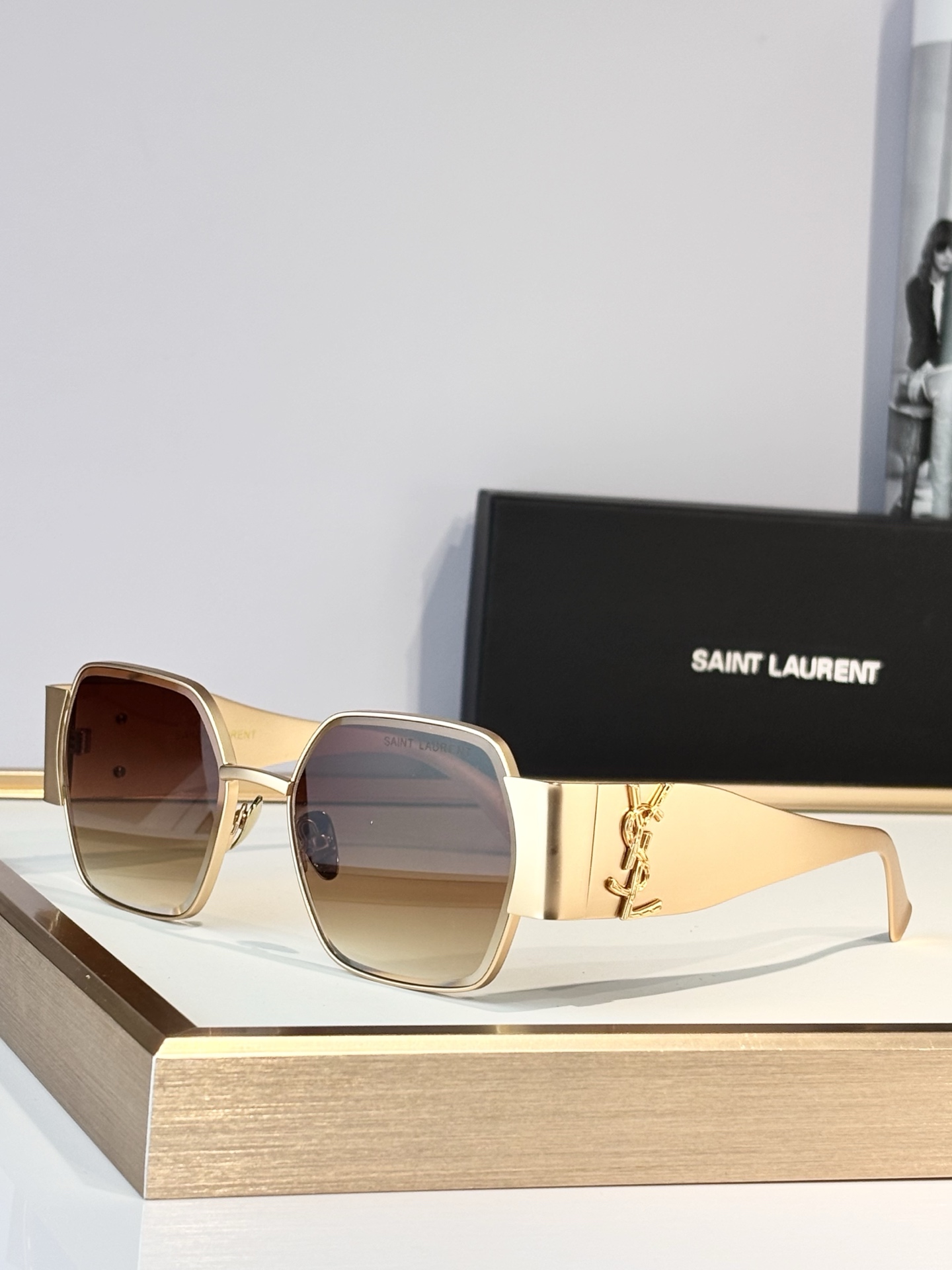 Saint LaurentMOD：SLM1721LSize：57口18-145