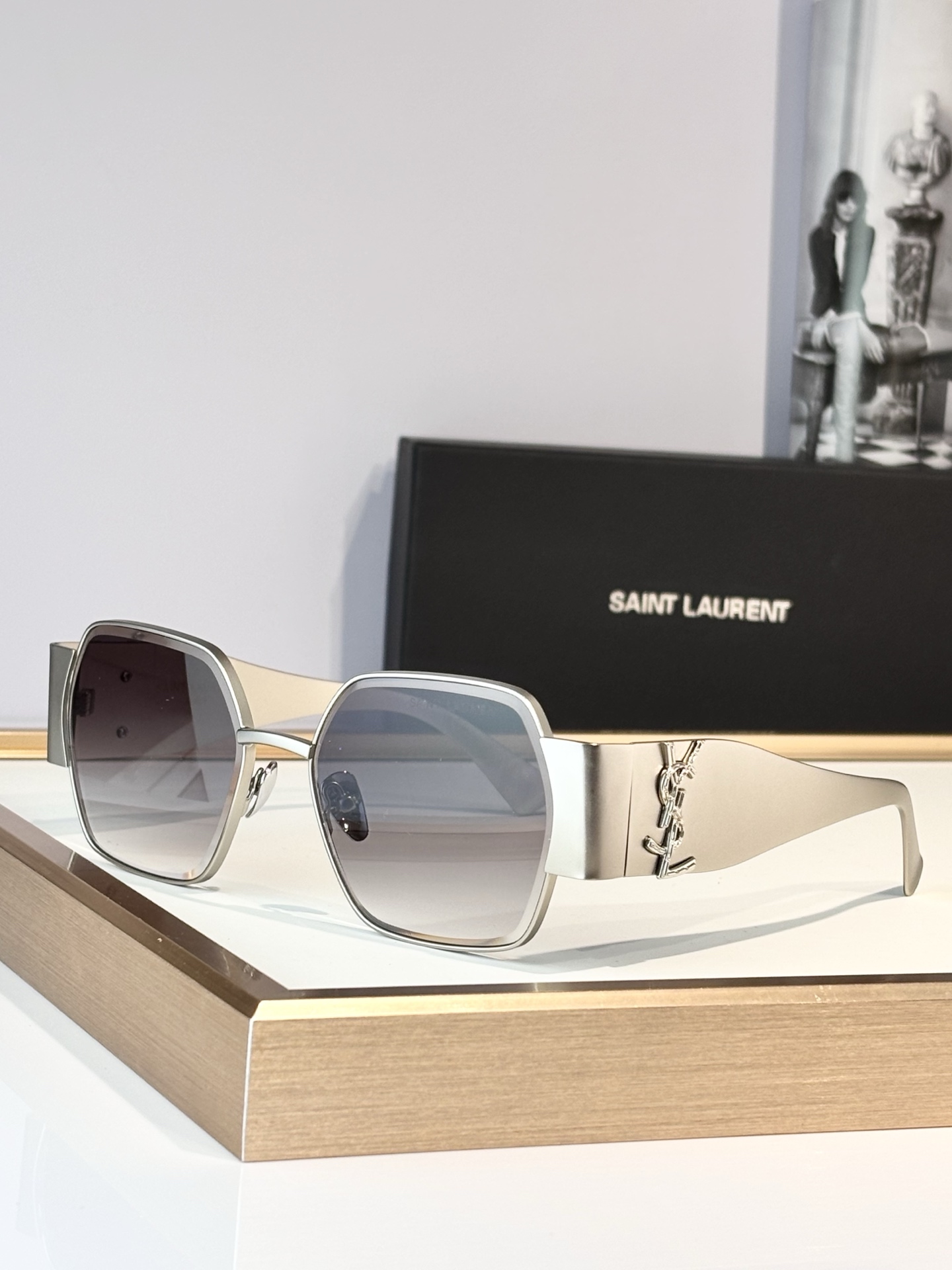 Saint LaurentMOD：SLM1721LSize：57口18-145