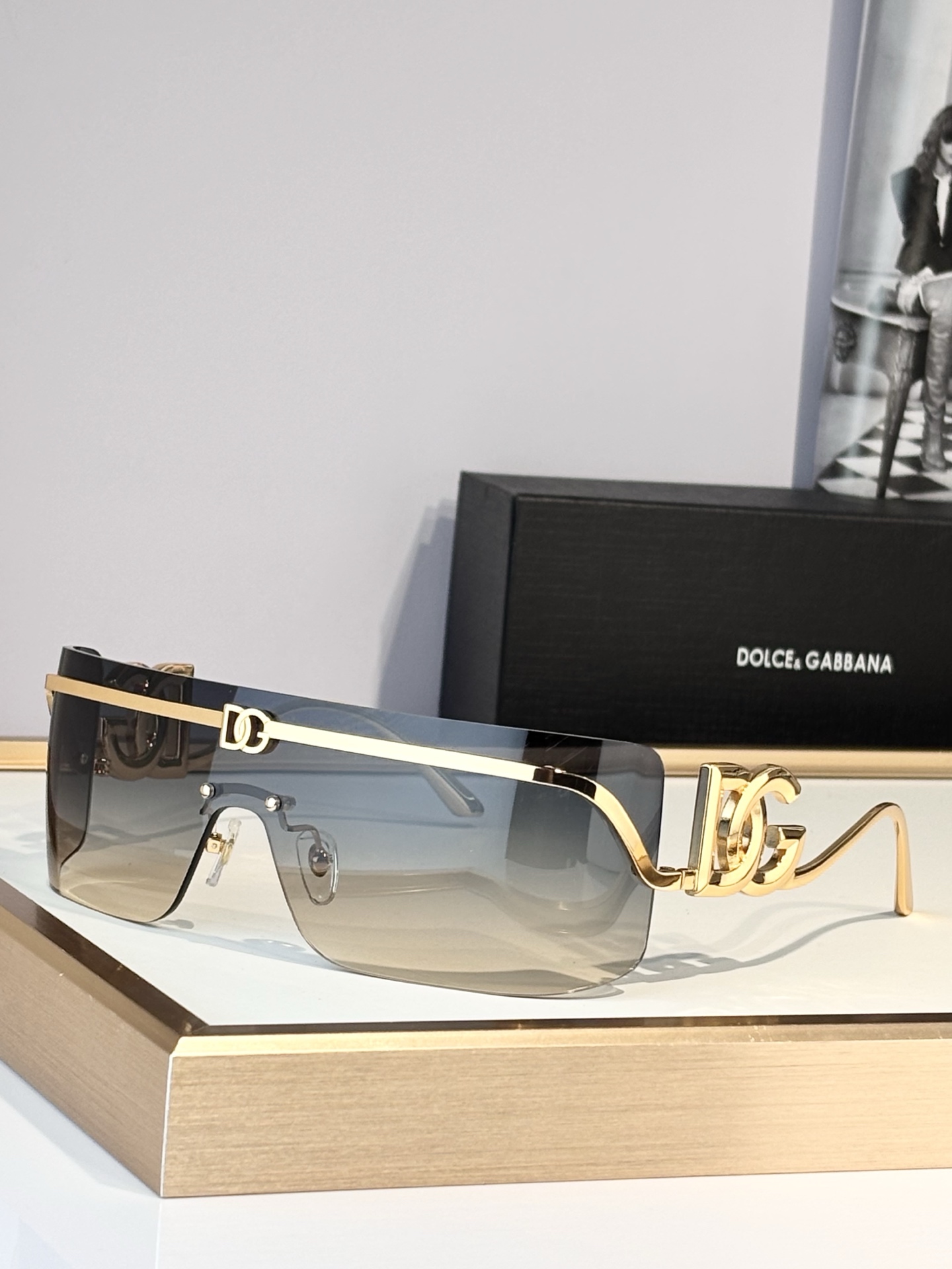 DOLCE & GABBAN*OversidedMODEL：DG6694SIZE：501口87-143