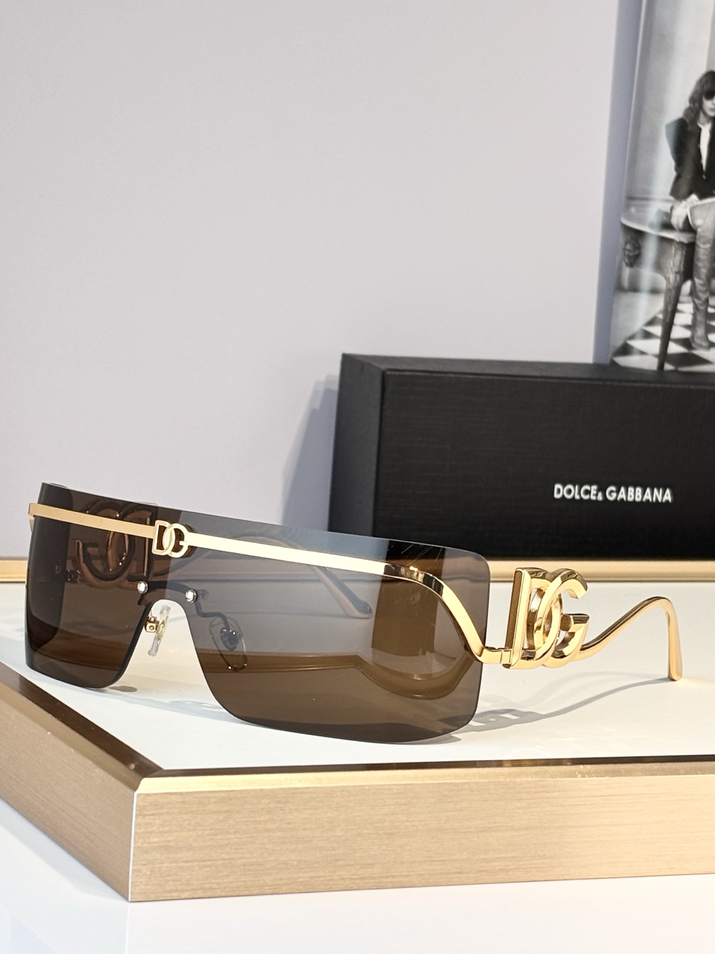 DOLCE & GABBAN*OversidedMODEL：DG6694SIZE：501口87-143