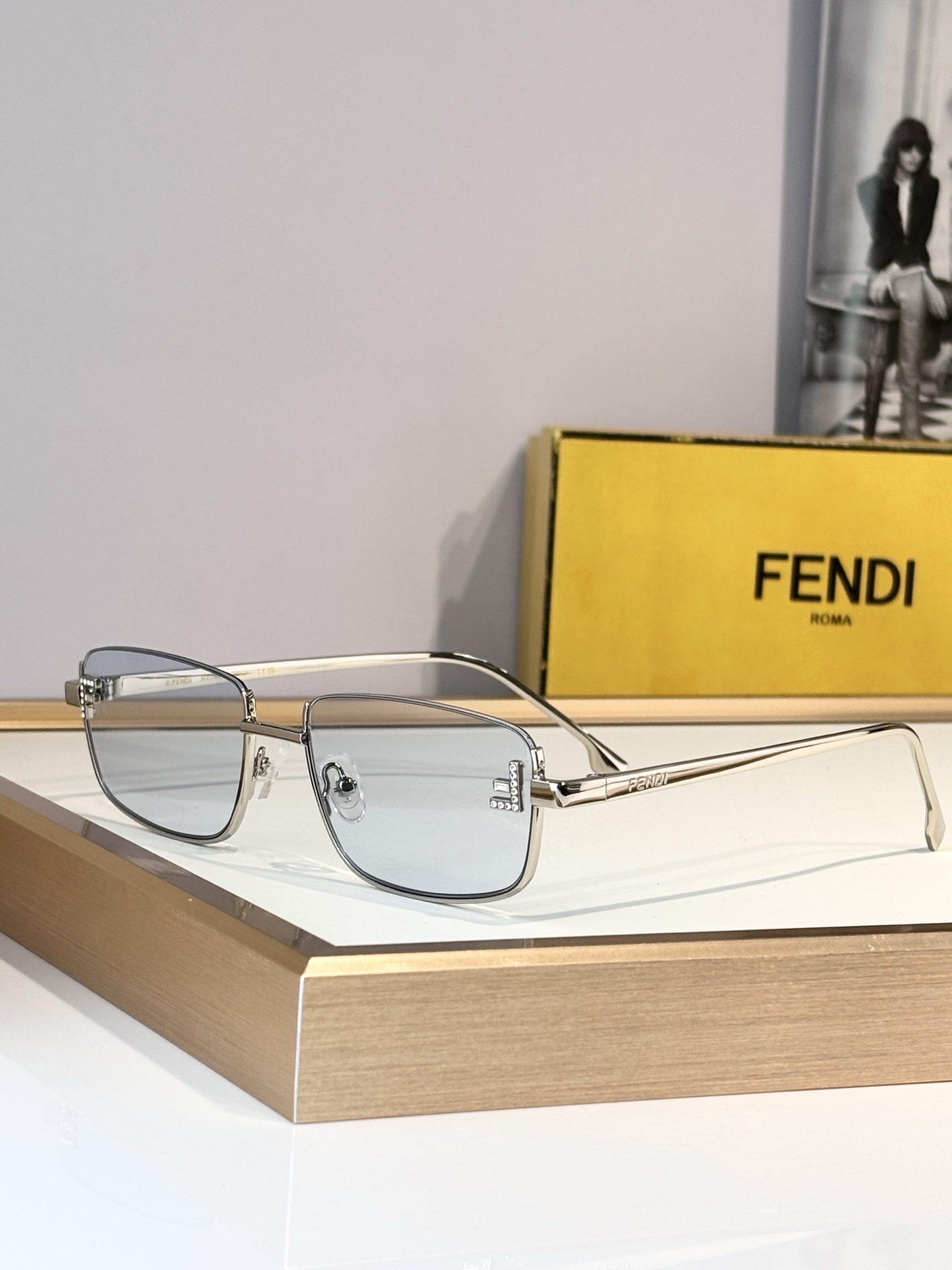 FENDI High quality MOD：FF4105Size：55口18-145