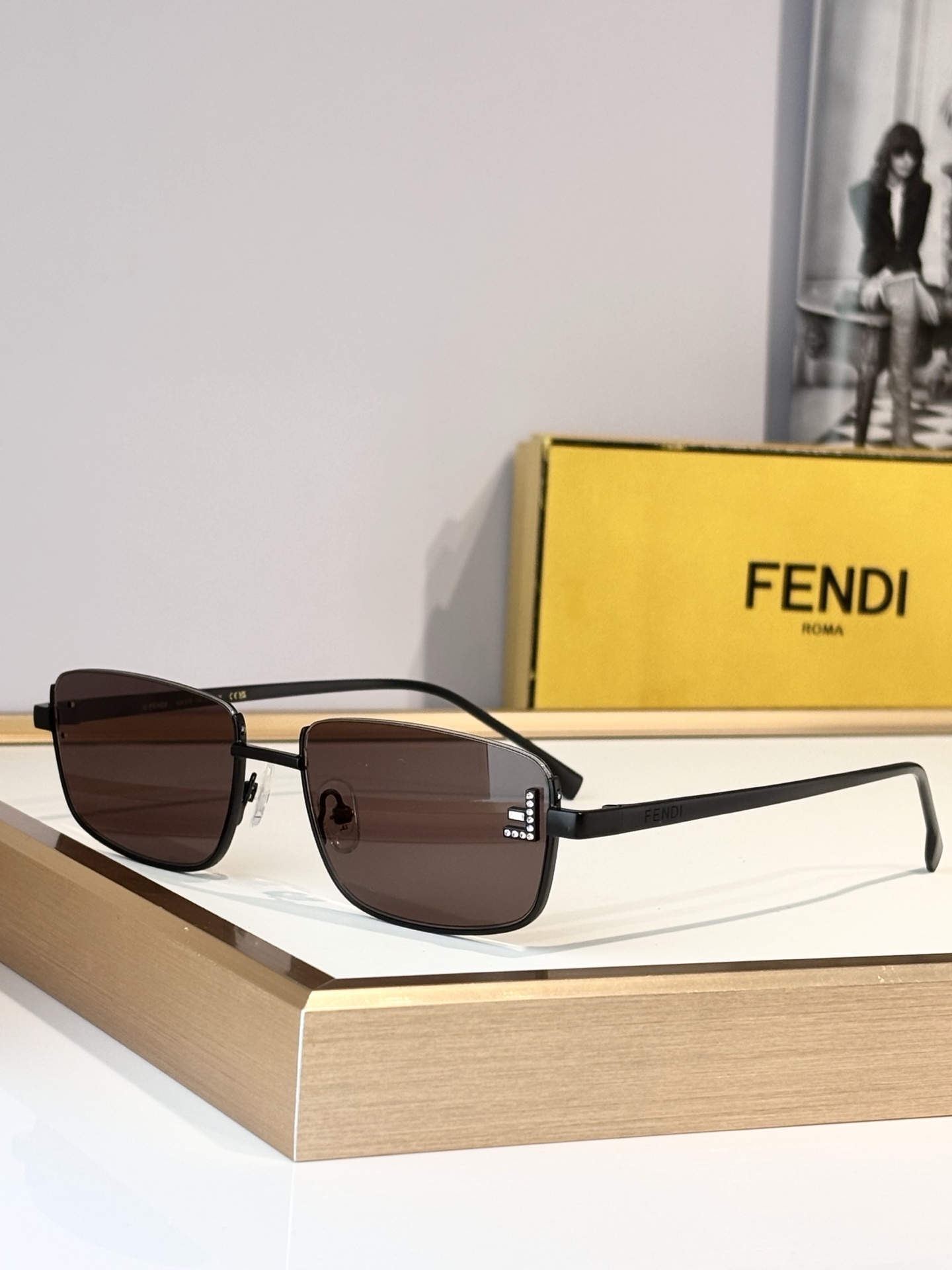 FENDI High quality MOD：FF4105Size：55口18-145